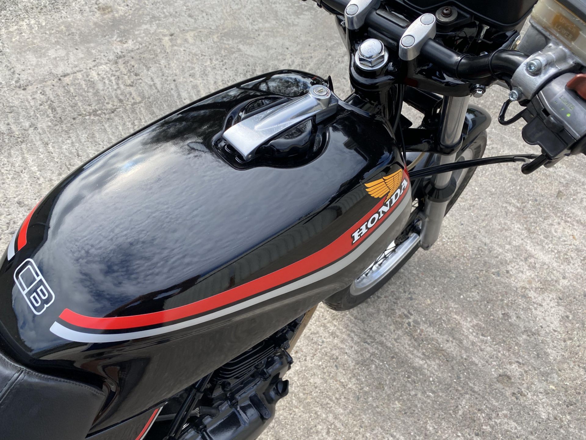 Honda CB250RS - Image 20 of 26