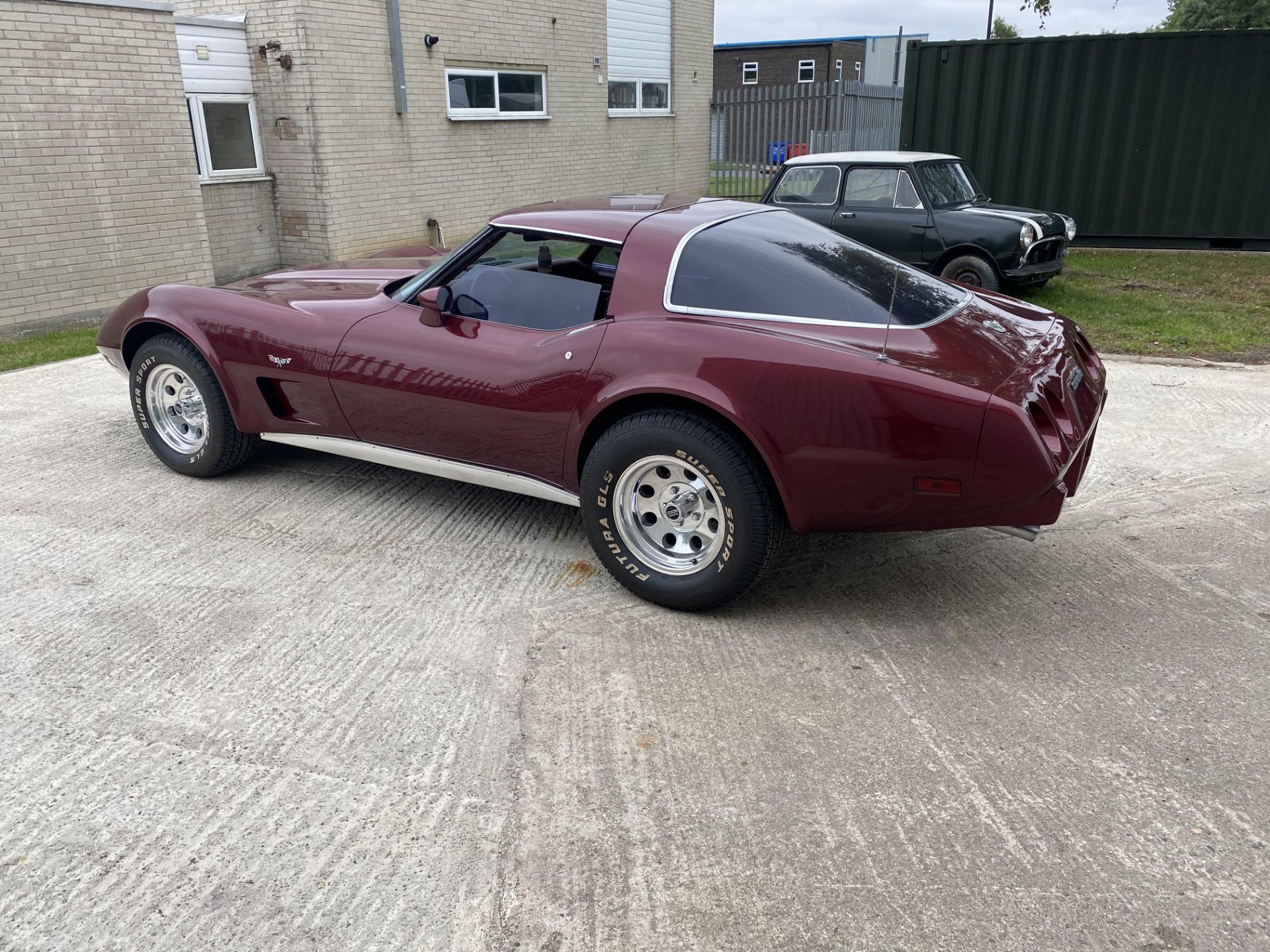 Chevrolet Corvette C3 Aniversary - Image 11 of 43