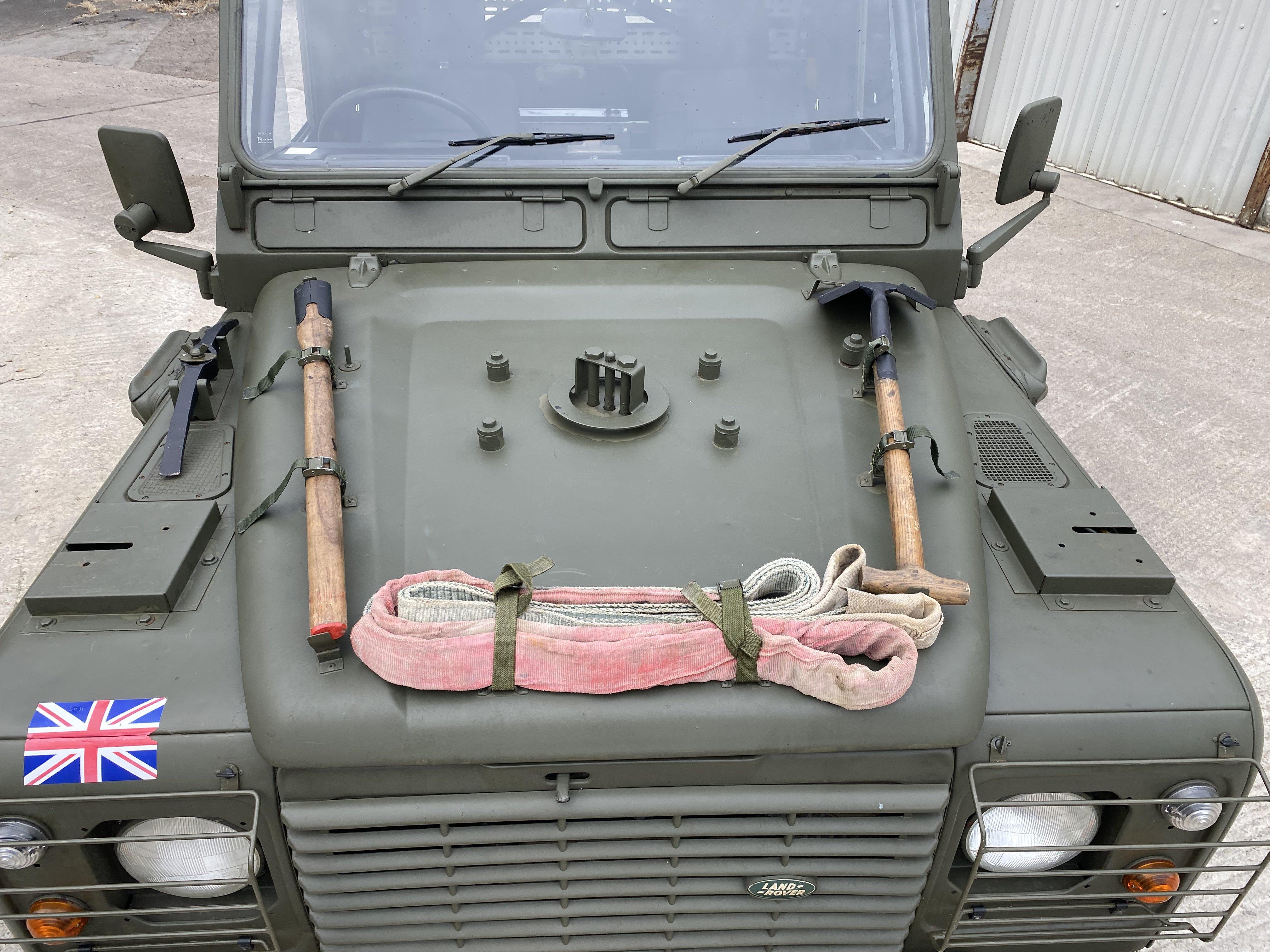 Land Rover Defender 90 FRP Wolf - Image 21 of 41
