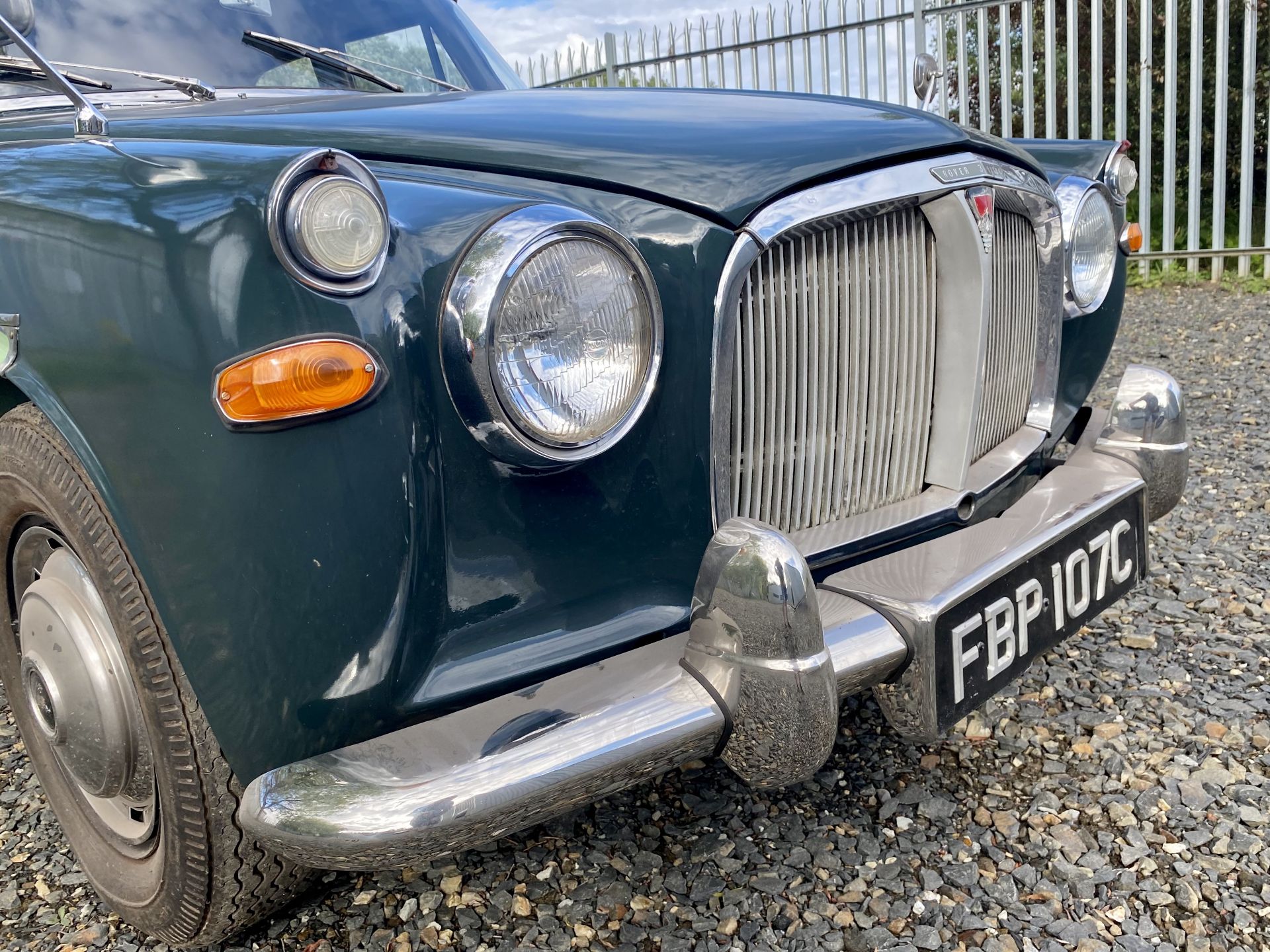 Rover P5 3L - Image 15 of 41