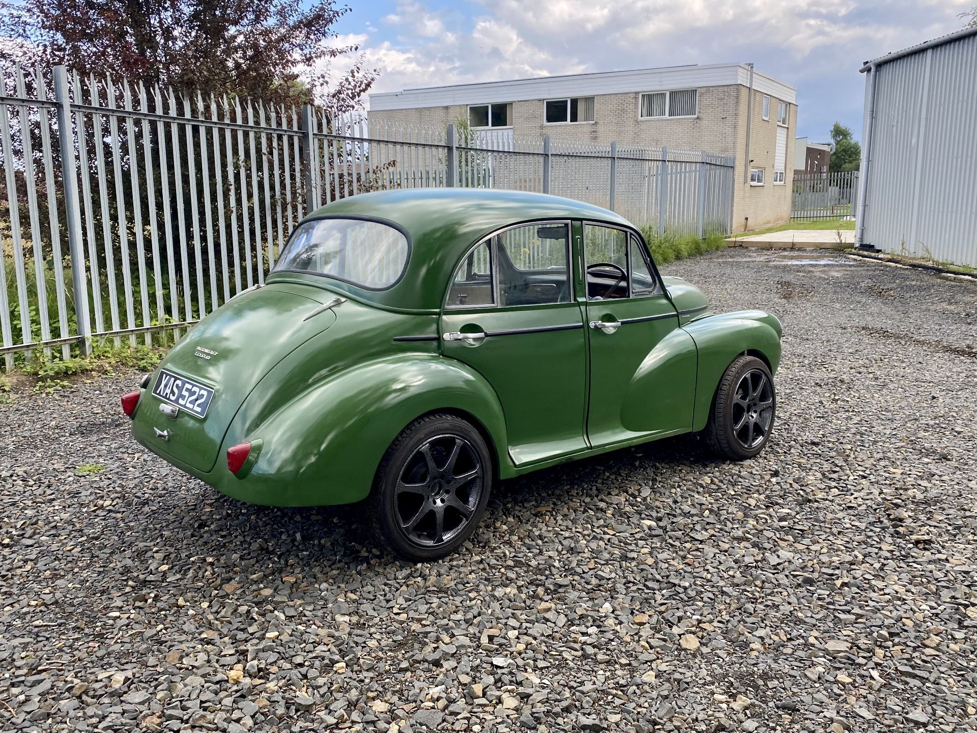 Morris Minor - Image 4 of 32