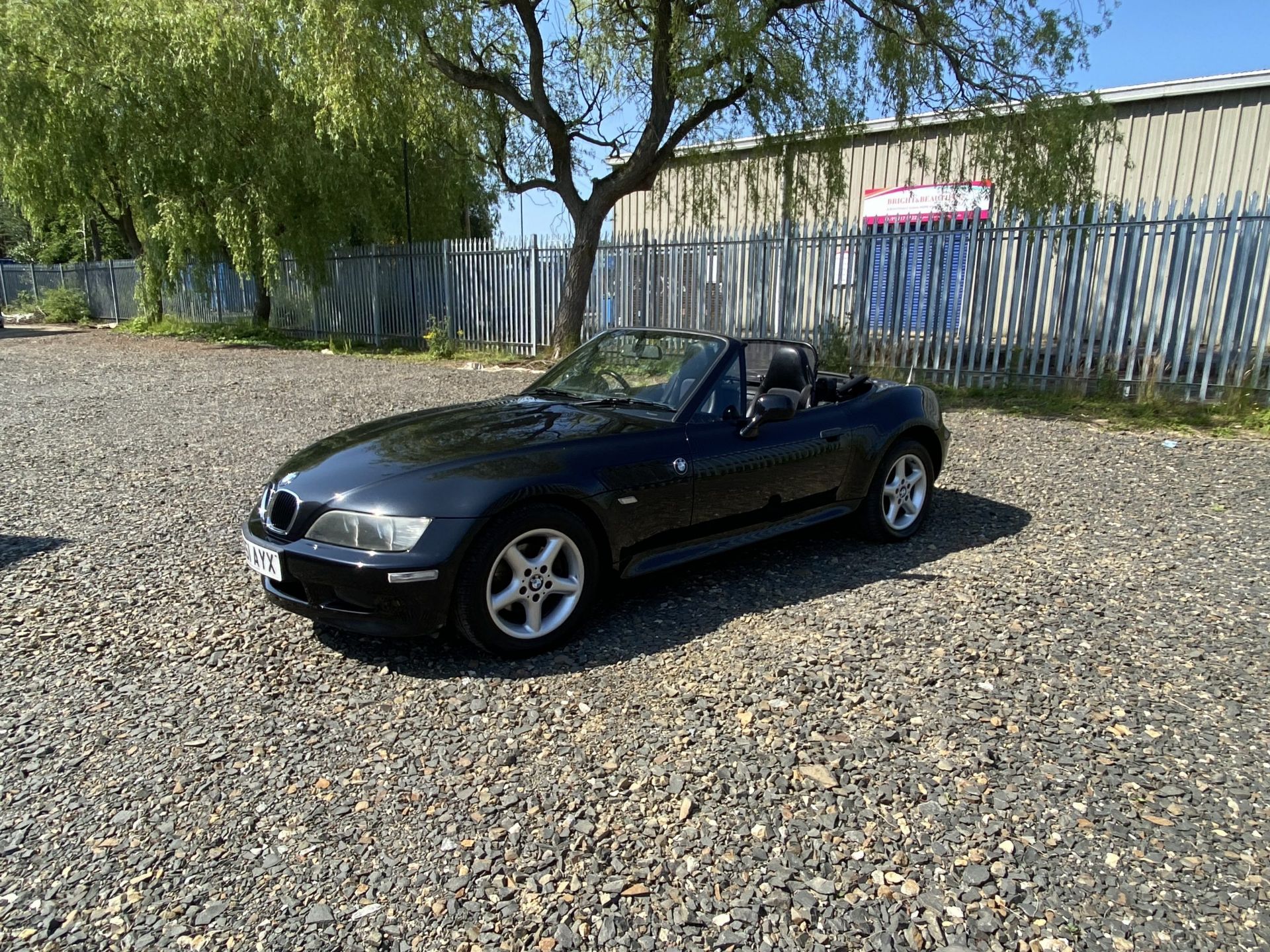 BMW Z3 - Image 11 of 39