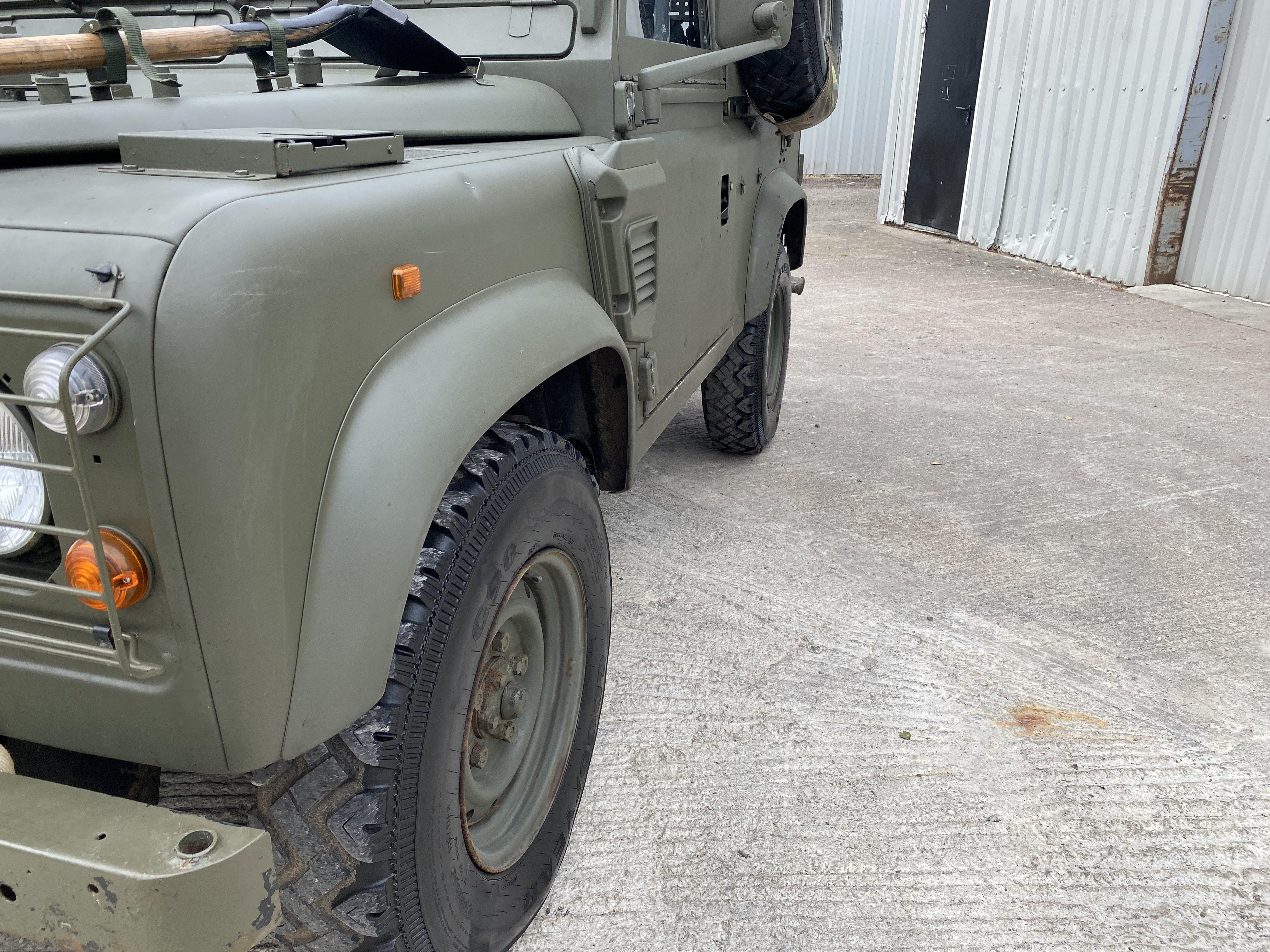 Land Rover Defender 90 FRP Wolf - Image 18 of 41