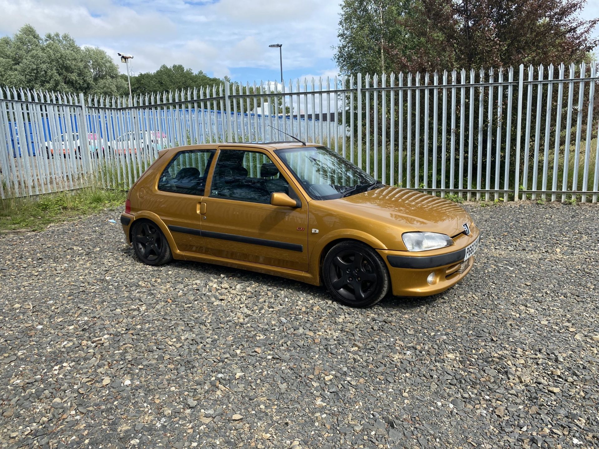 Peugeot 106 GTI - Image 4 of 43