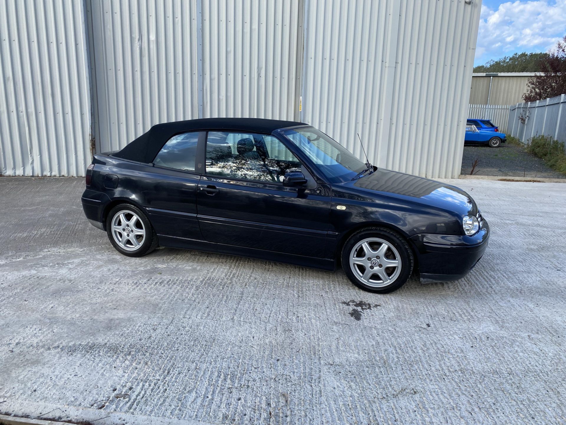 Volkswagen Golf Cabrio Colour Concept - Image 2 of 35