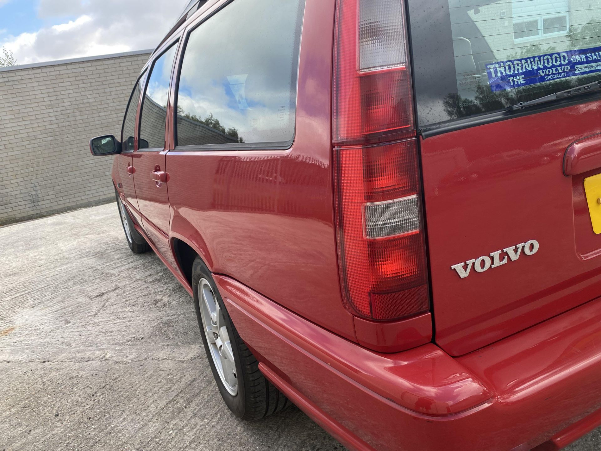 Volvo V70 - Image 18 of 42