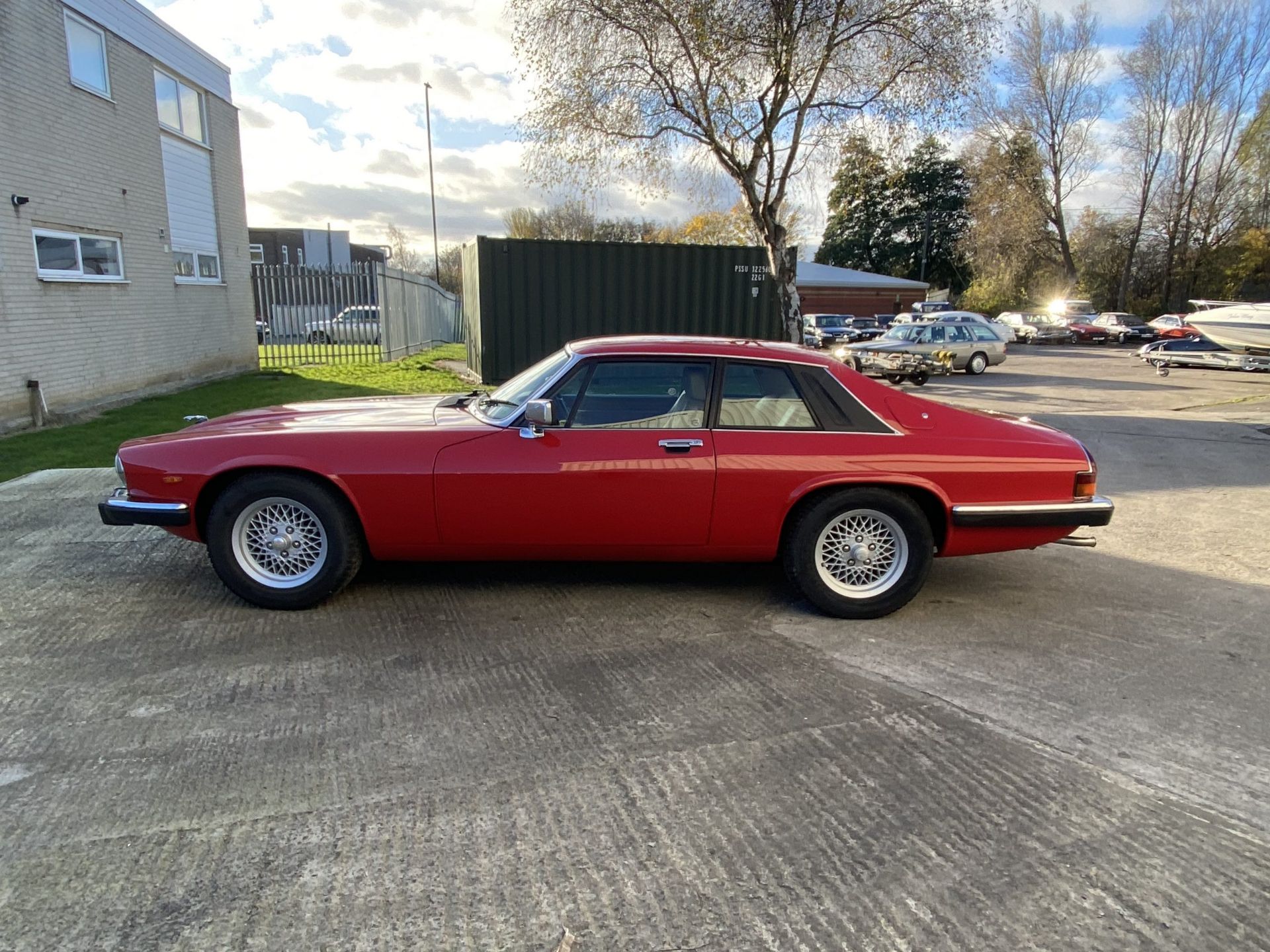 Jaguar XJS 3.6 - Image 9 of 30