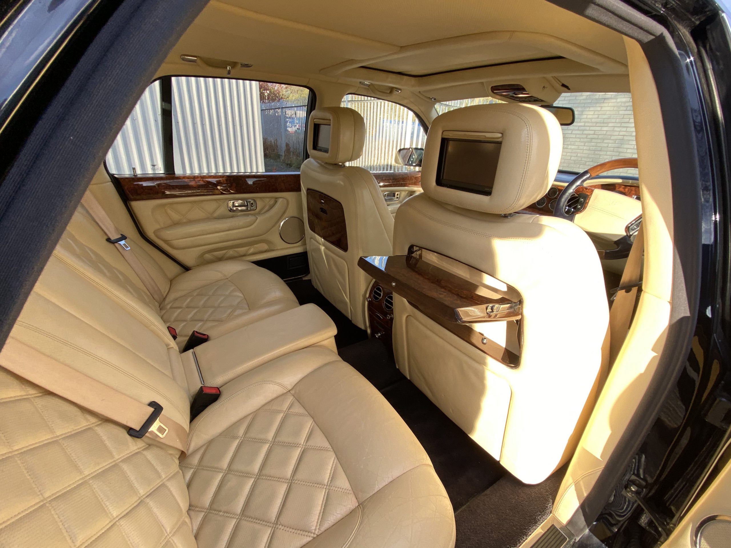 Bentley Arnage T Mulliner - Image 38 of 64