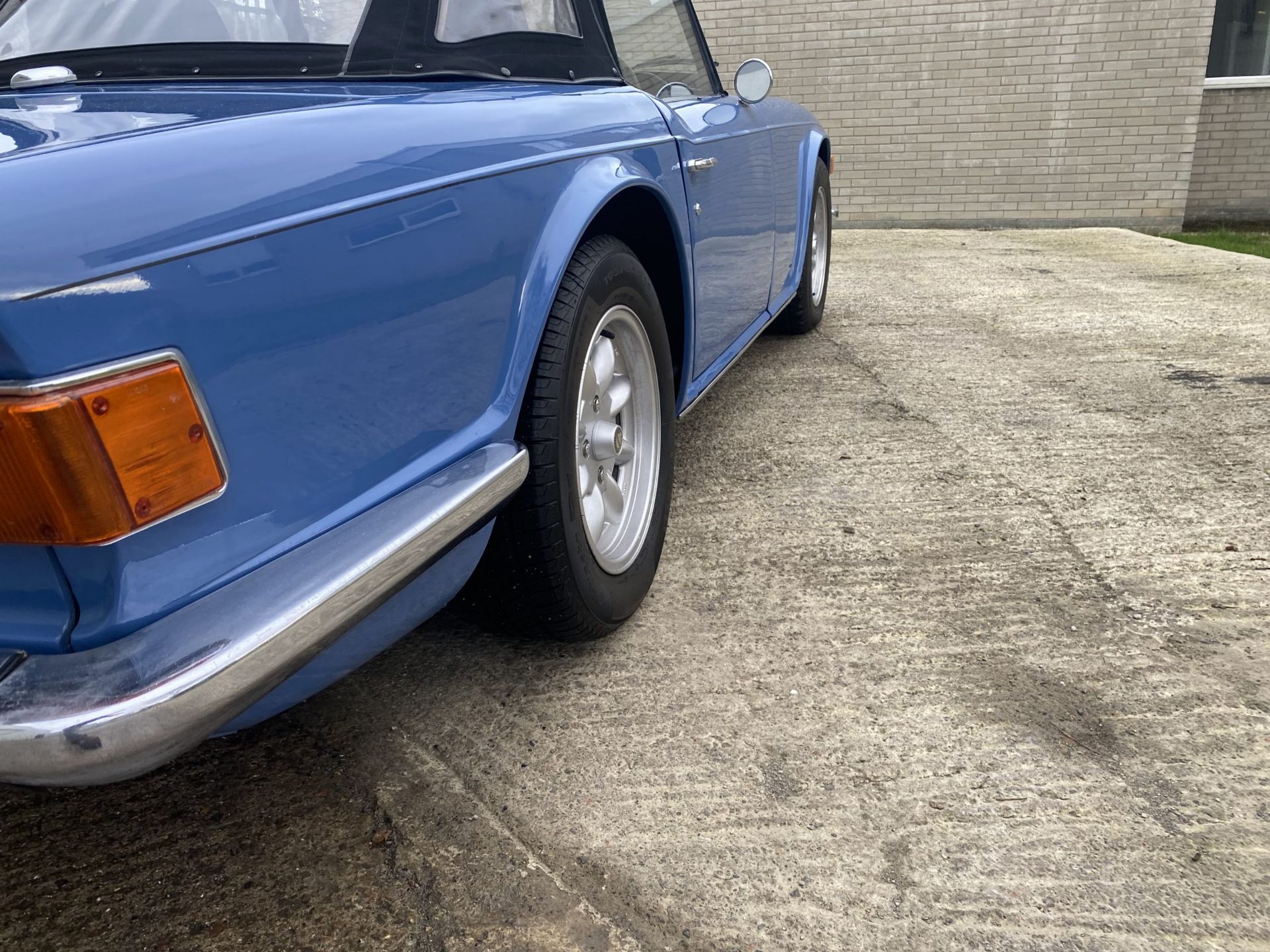 Triumph TR6 - Image 19 of 50