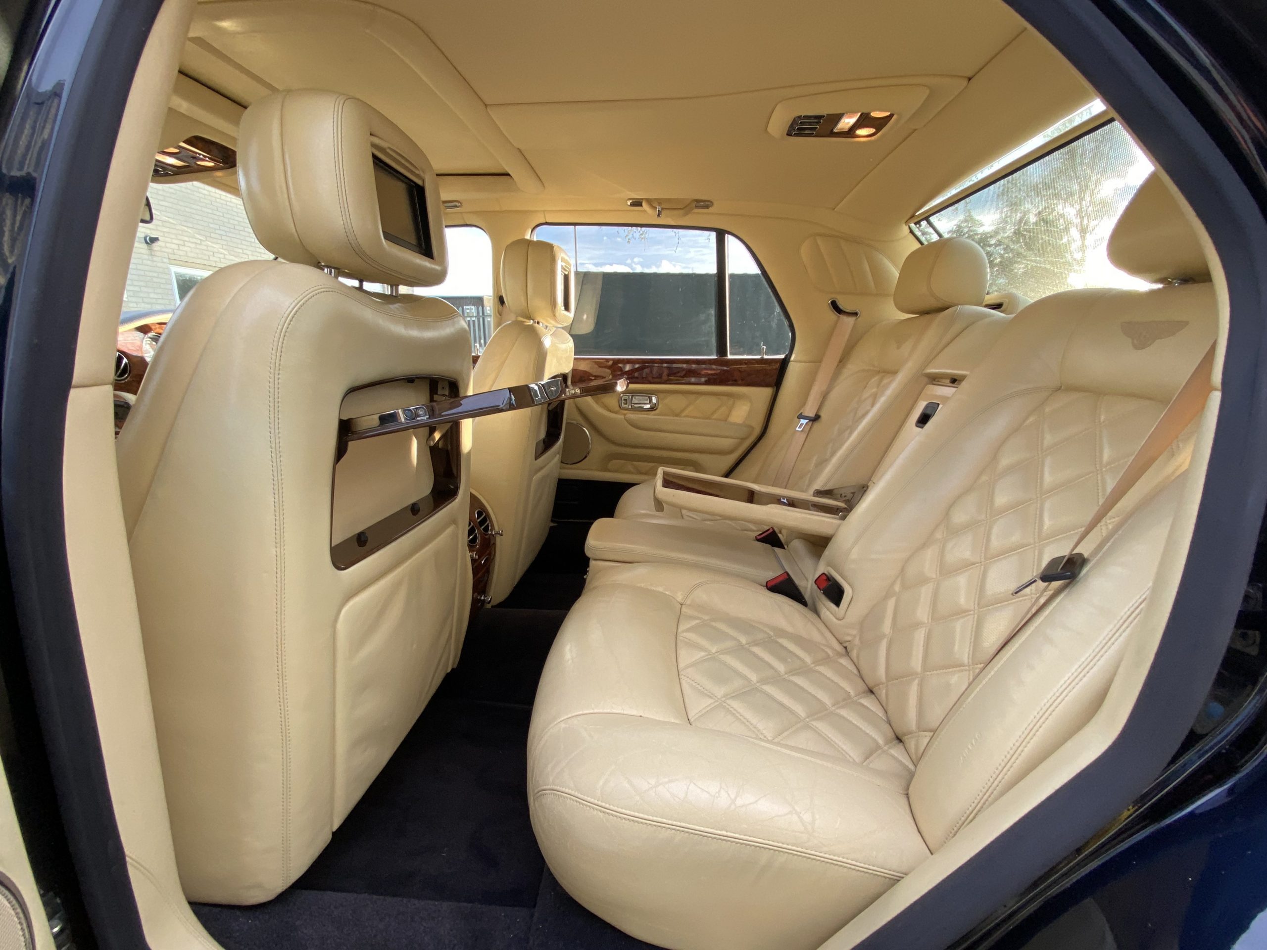 Bentley Arnage T Mulliner - Image 40 of 64