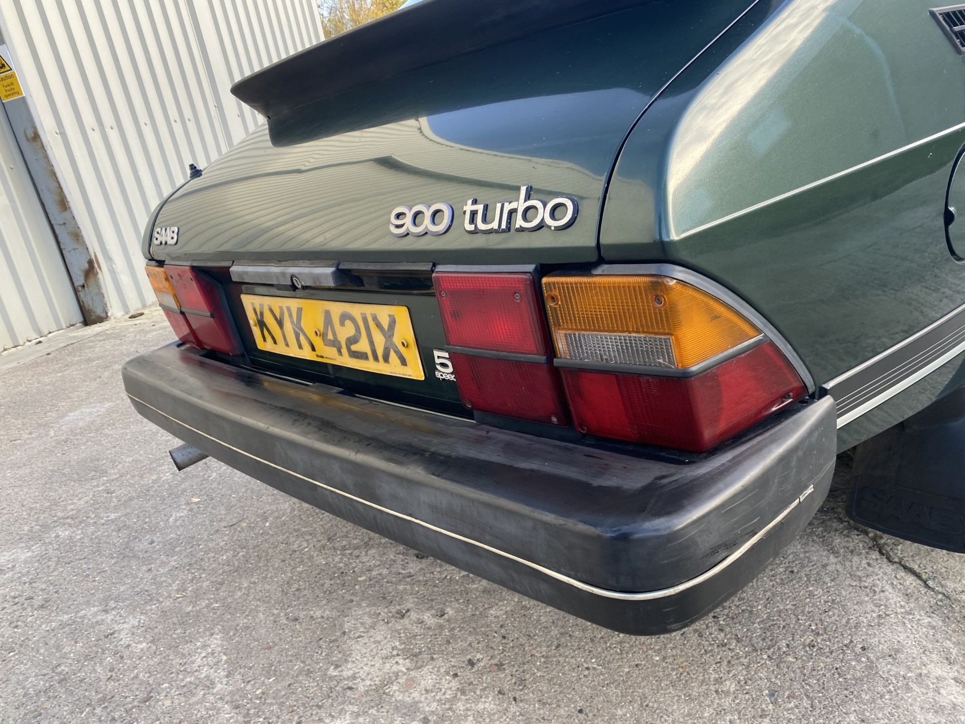 Saab 900 Turbo Combi Coupe - Image 18 of 53