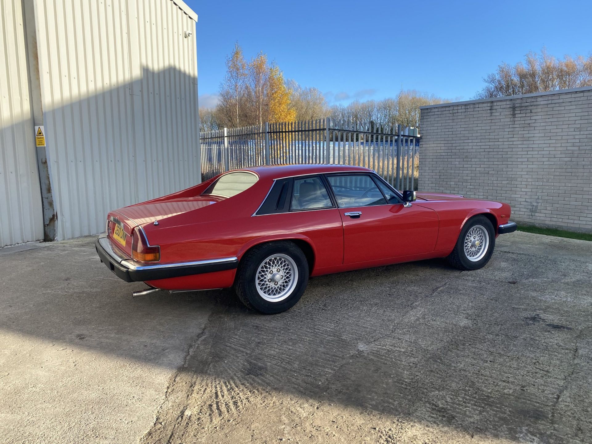 Jaguar XJS 3.6 - Image 2 of 30