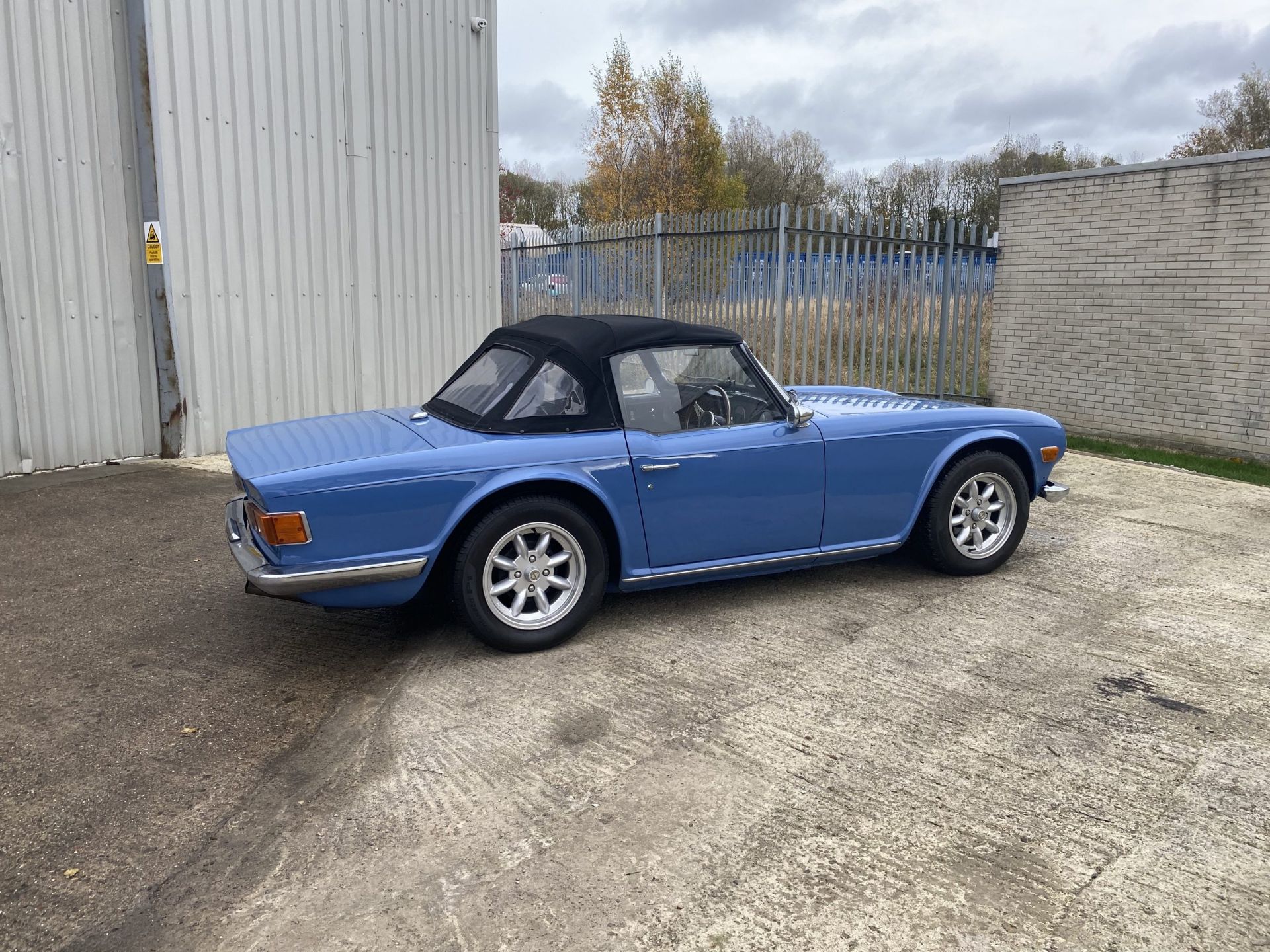 Triumph TR6 - Image 8 of 50