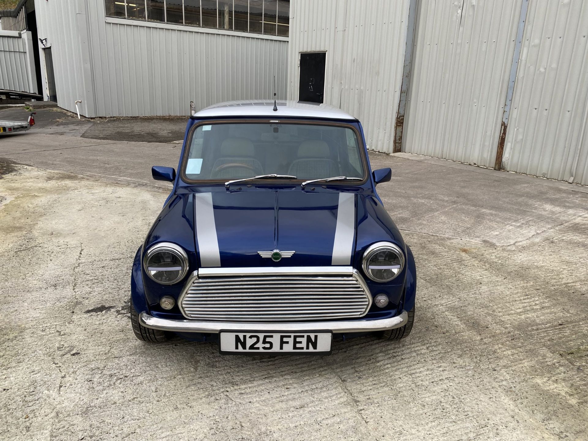 Rover Mini 1.3 Mayfair - Image 2 of 39