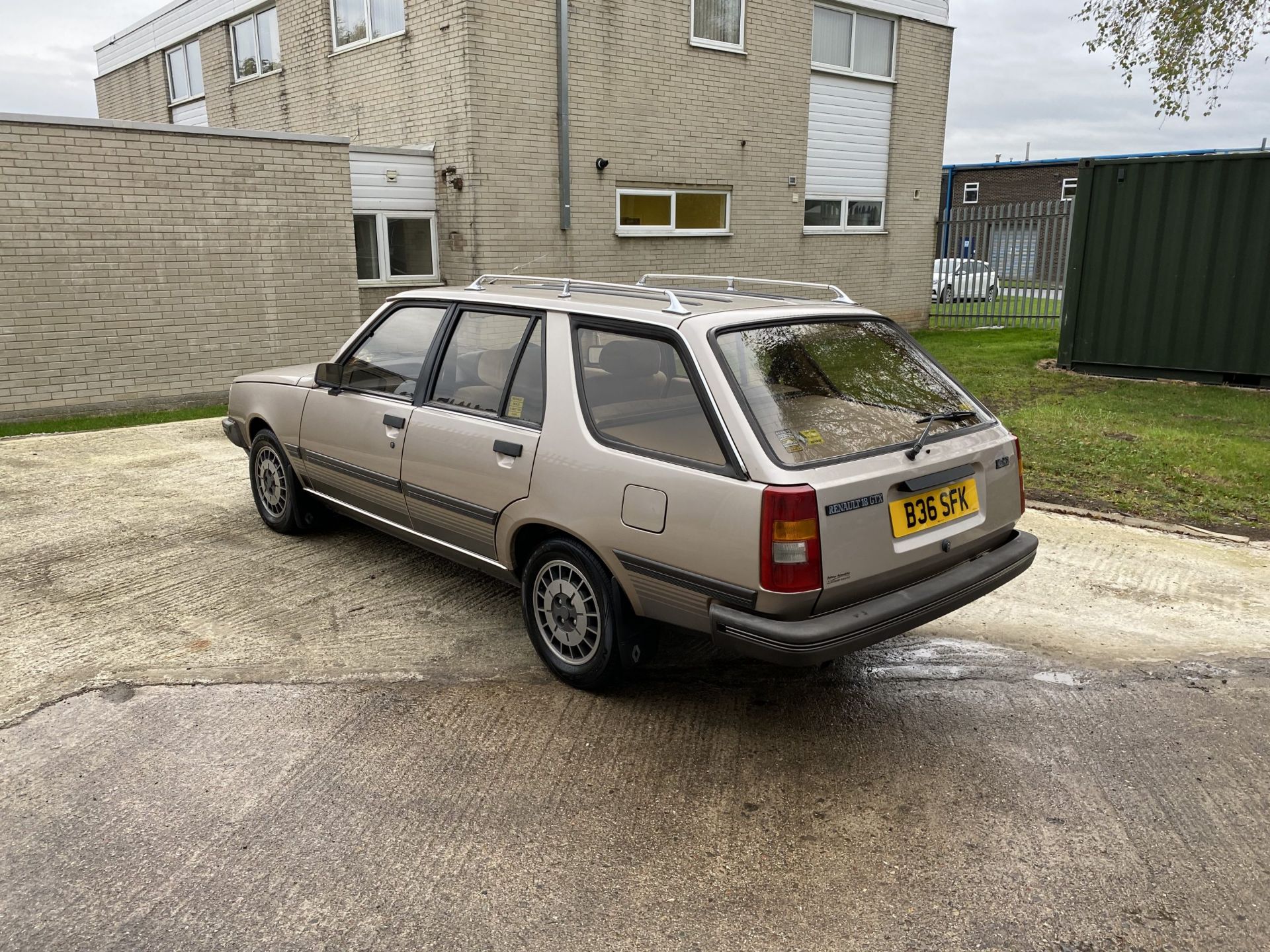 Renault 18 Estate GTX - Image 8 of 38