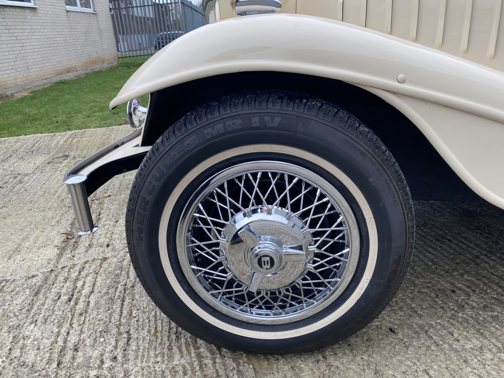 Beauford Long Body Tourer - Image 34 of 59