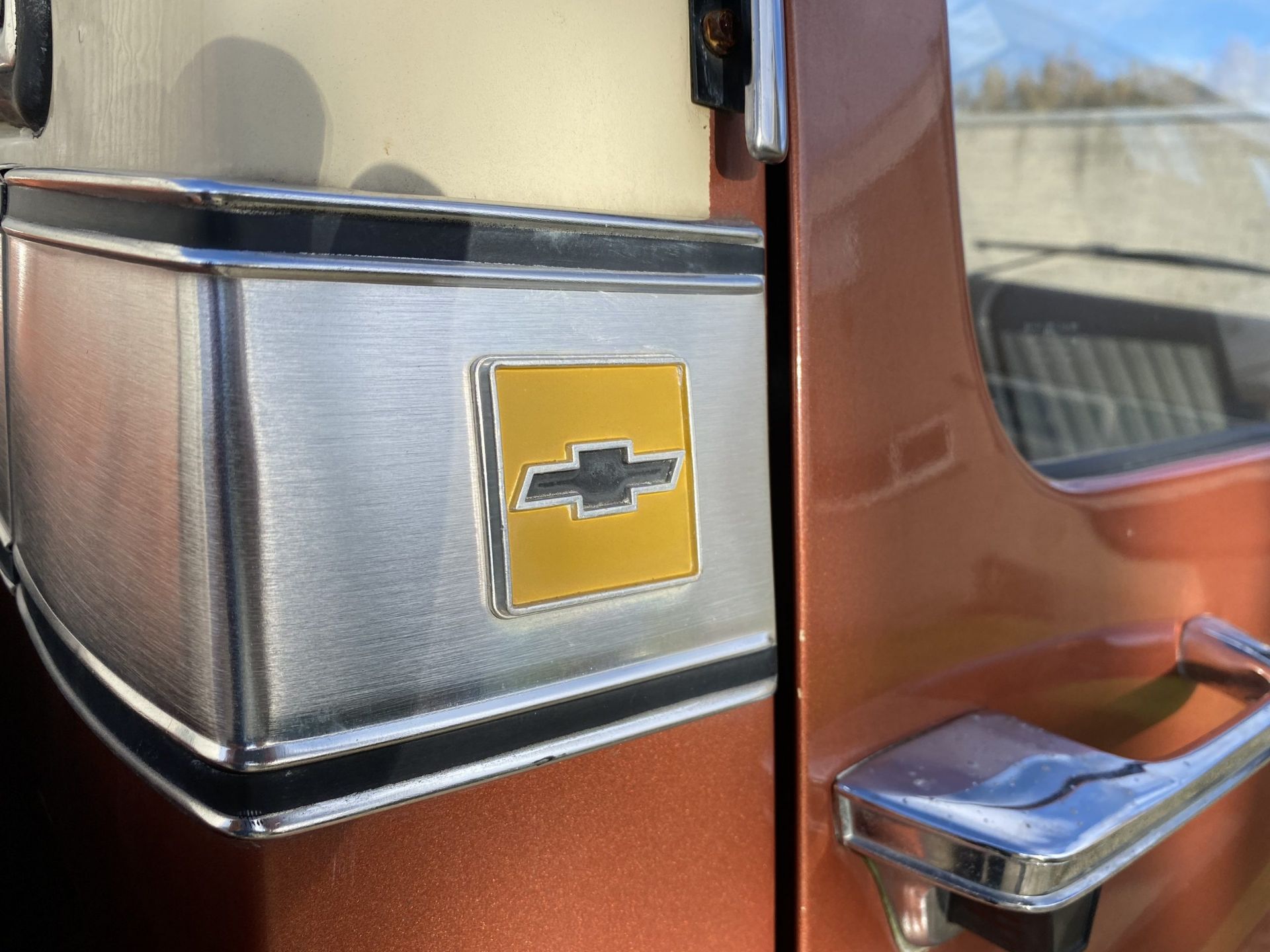 Chevrolet C10 Scottsdale - Image 28 of 51