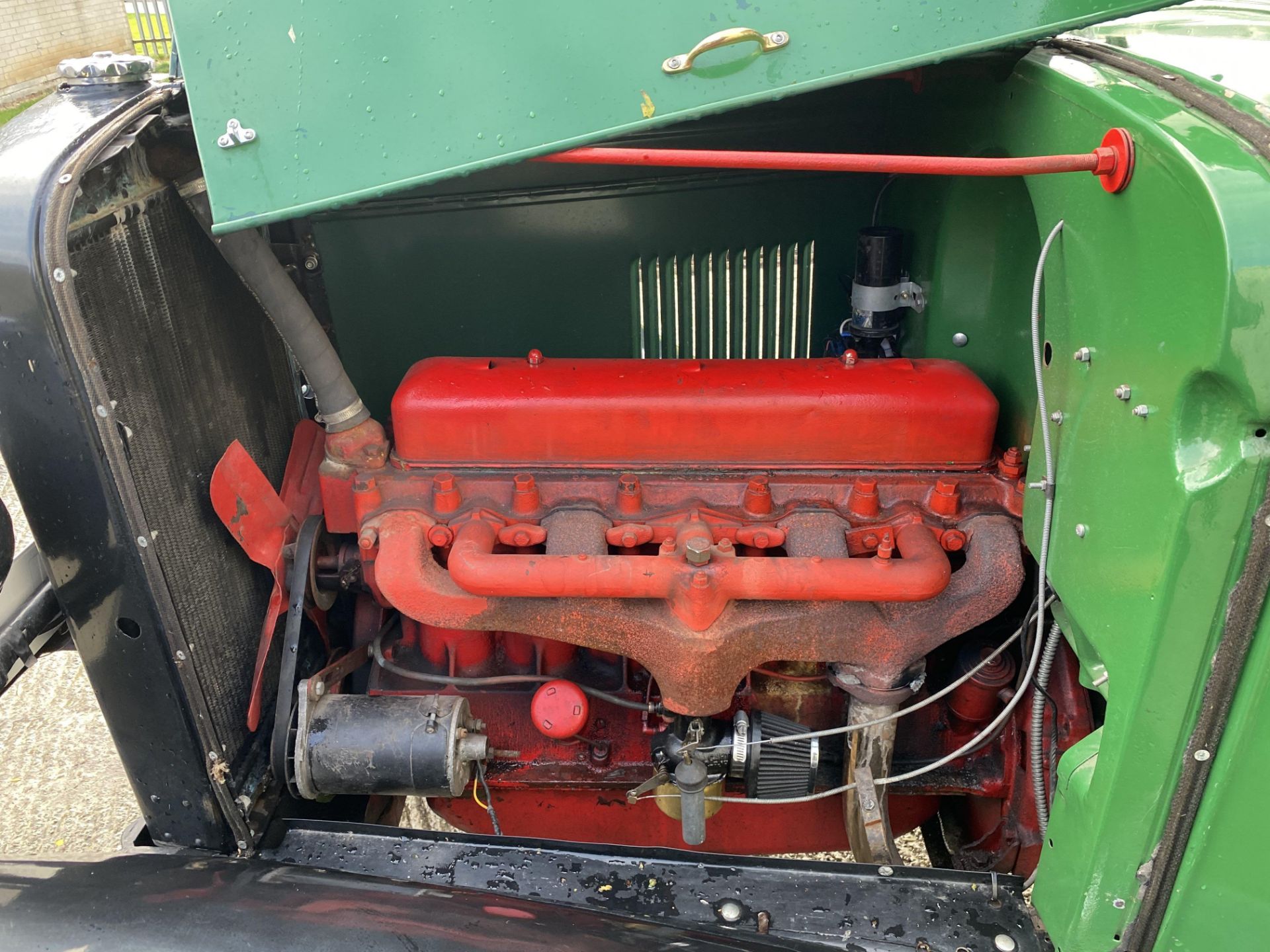 Chevrolet Recovery Truck - Image 36 of 40