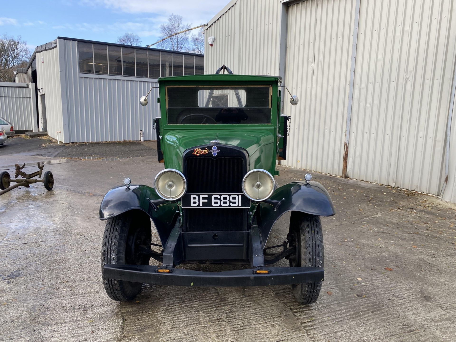 Chevrolet Recovery Truck - Image 12 of 40