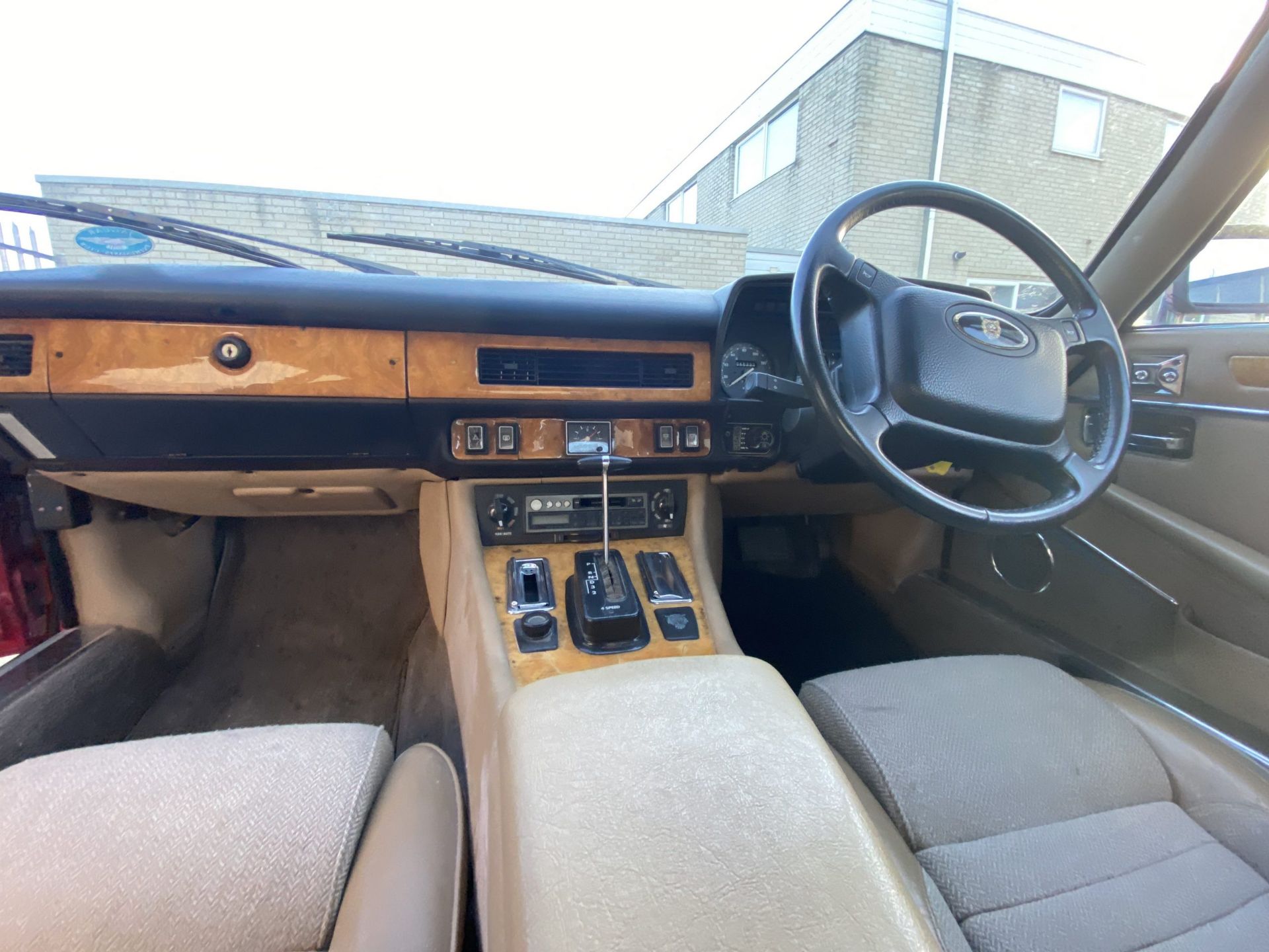 Jaguar XJS 3.6 - Image 26 of 30