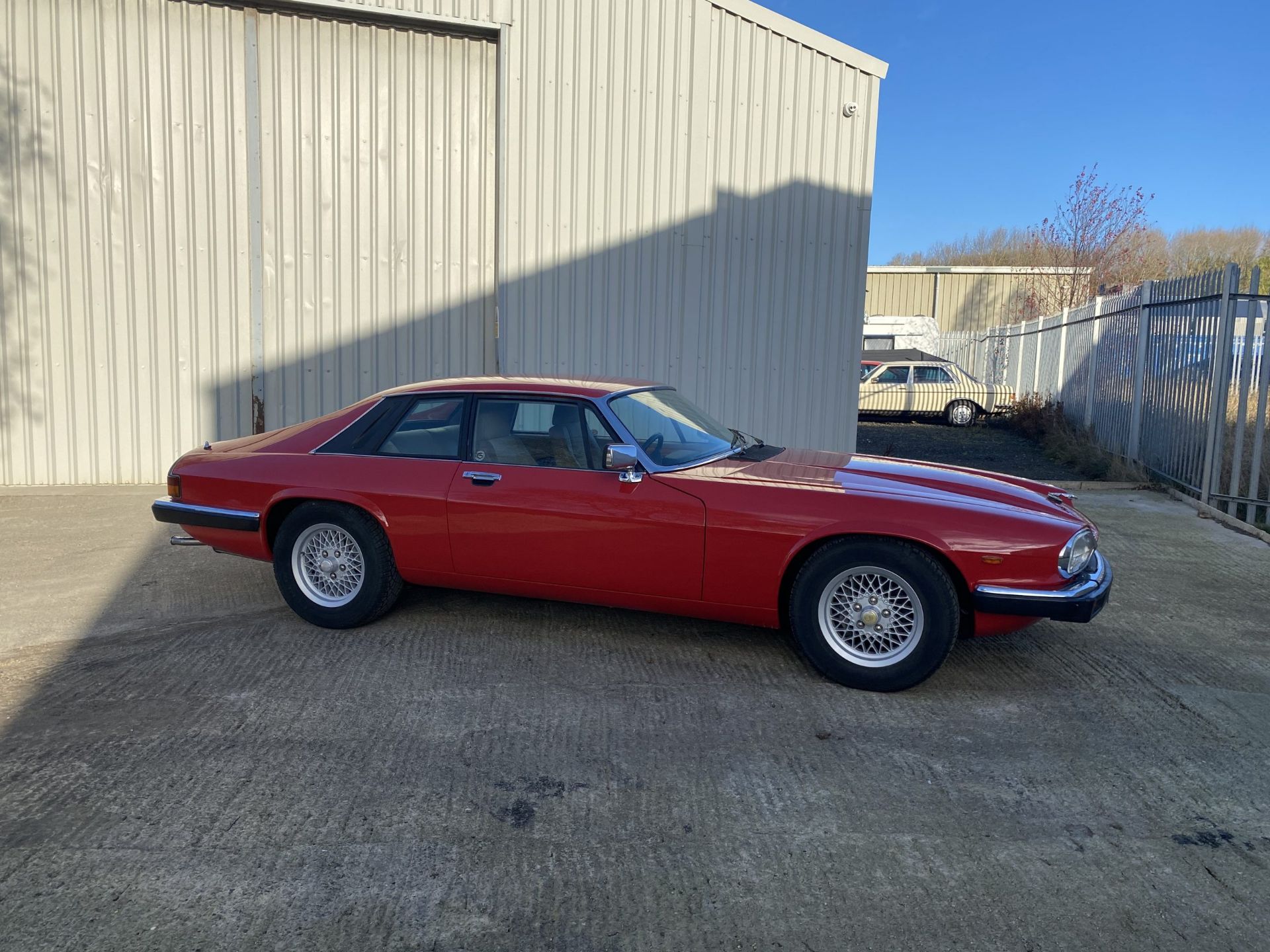 Jaguar XJS 3.6 - Image 4 of 30