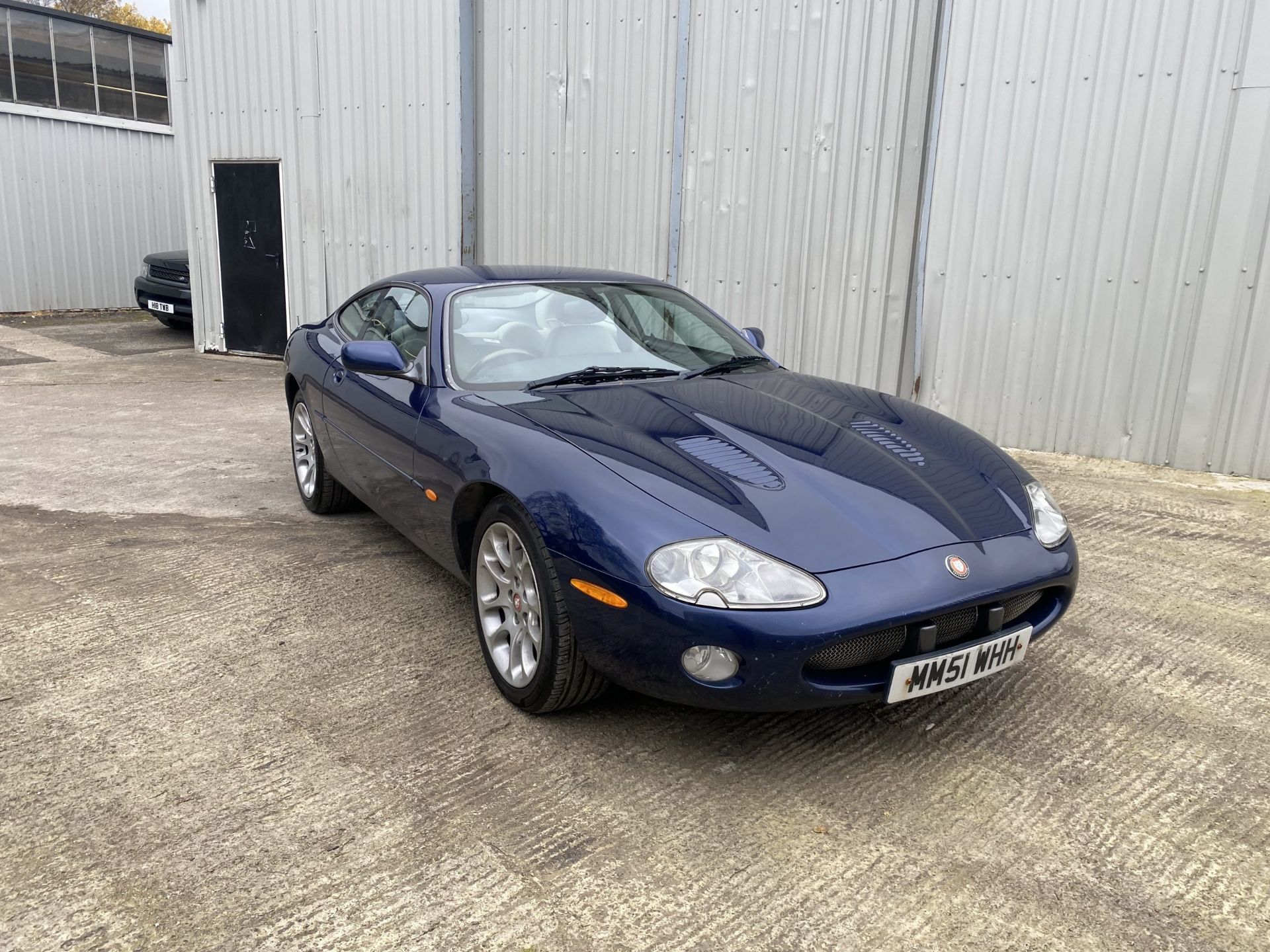 Jaguar XKR - Image 14 of 43