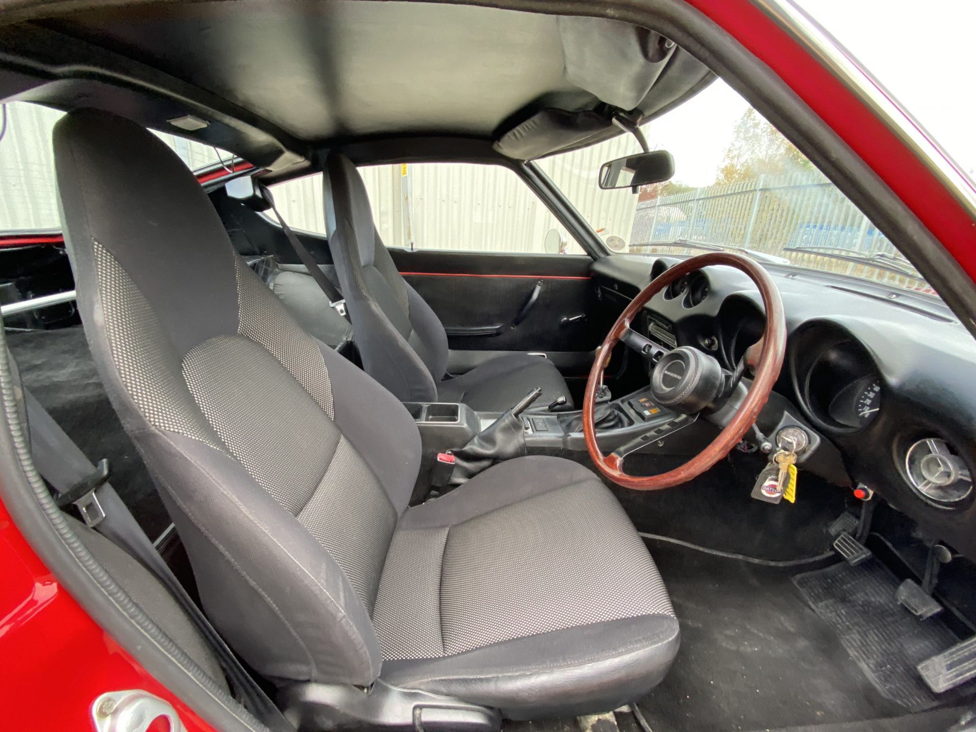 Datsun 240Z - Image 29 of 39