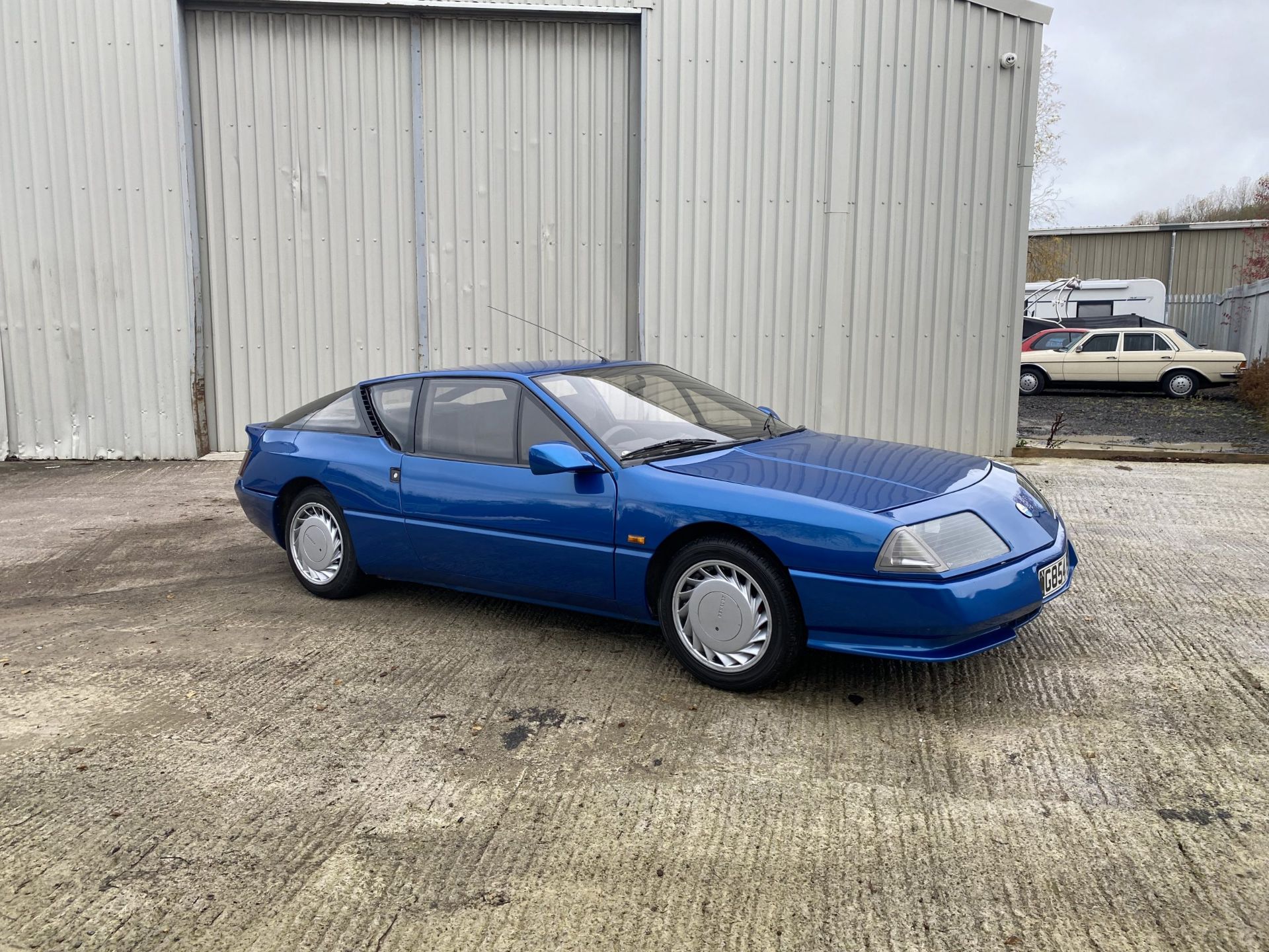 Renault Alpine GTA Turbo - Image 4 of 53