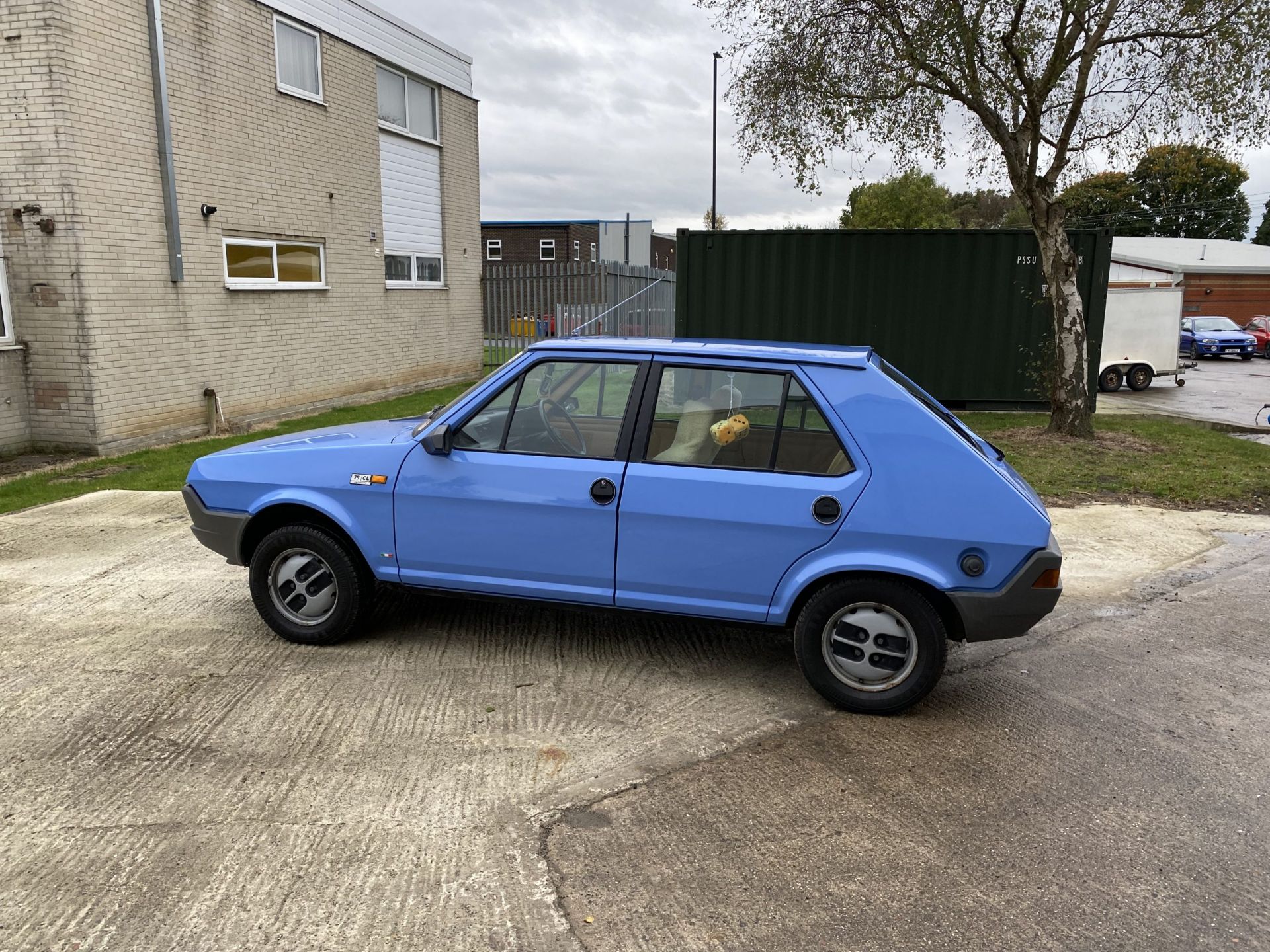 Fiat Strada 75cl - Image 9 of 38