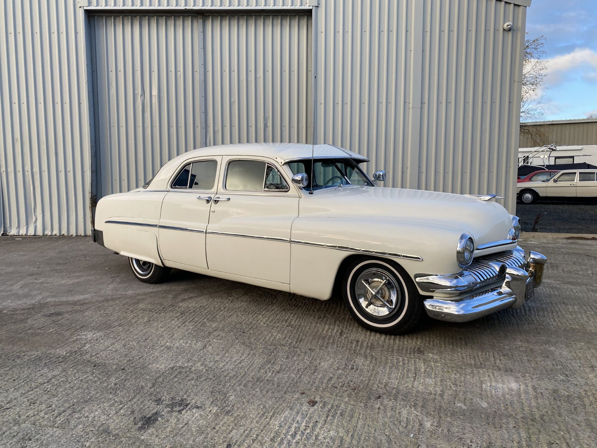 Mercury Sedan - Image 4 of 58