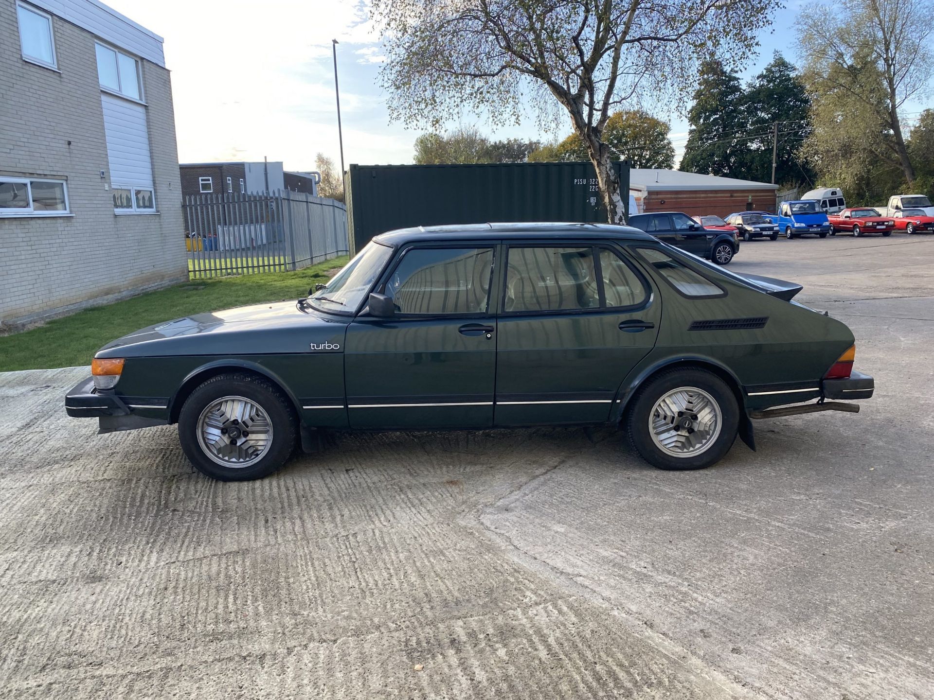 Saab 900 Turbo Combi Coupe - Image 11 of 53