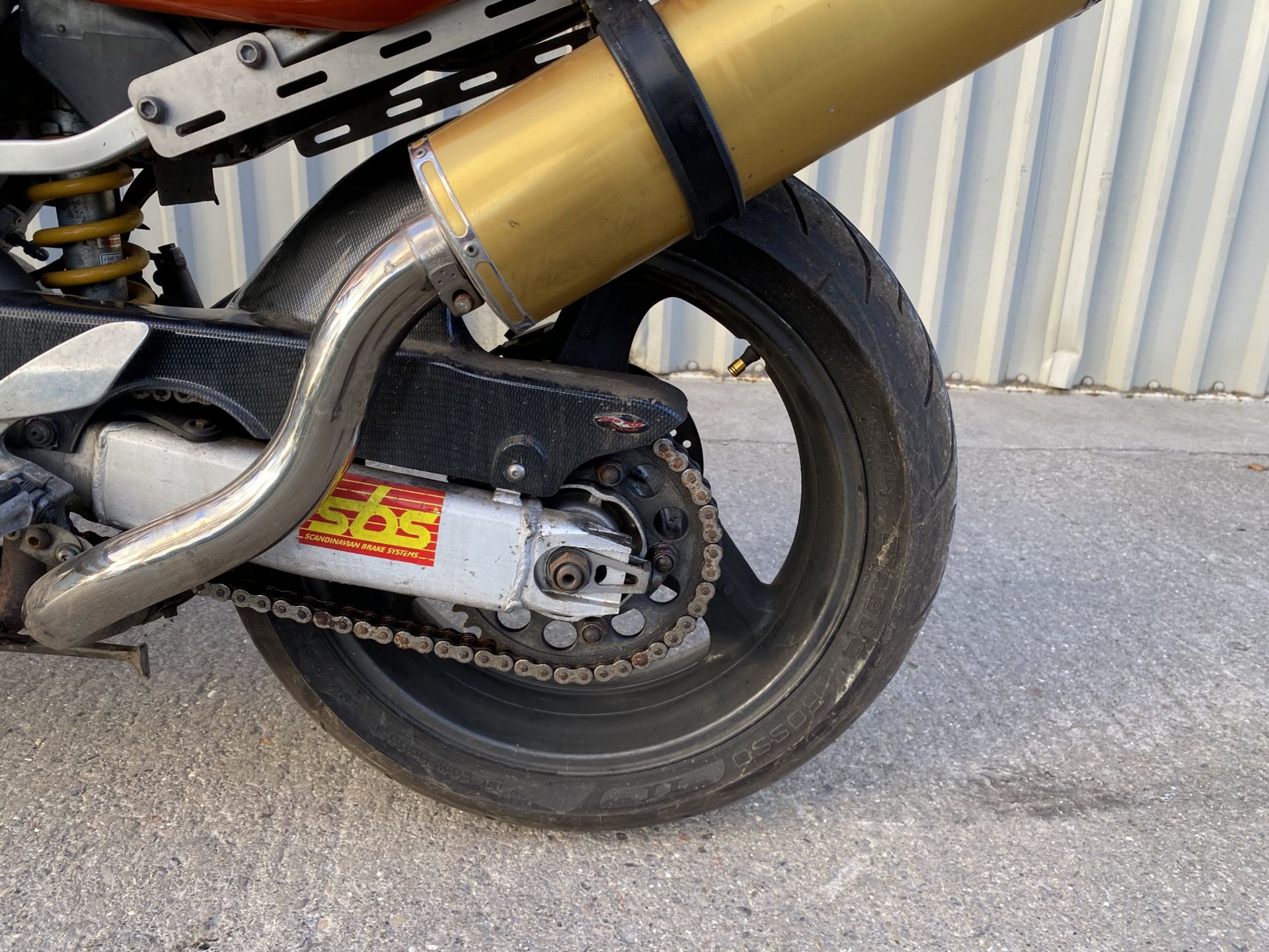 Honda VTR 1000 - Image 14 of 28