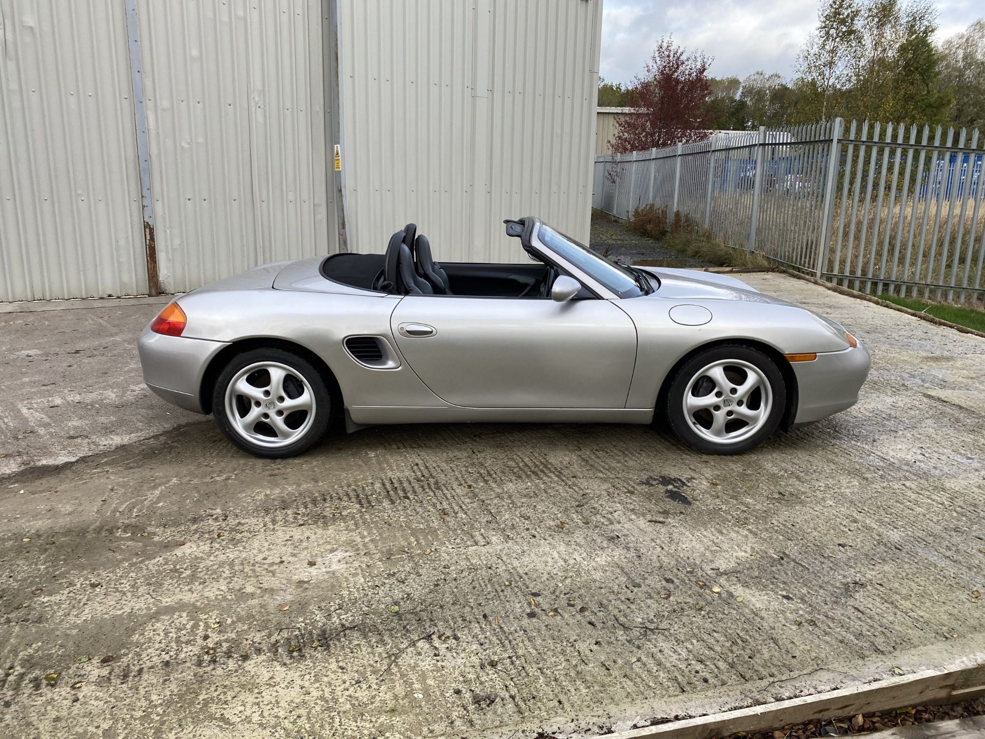 Porsche Boxster 2.5 - Image 19 of 41