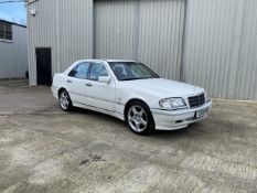 Mercedes-Benz C240