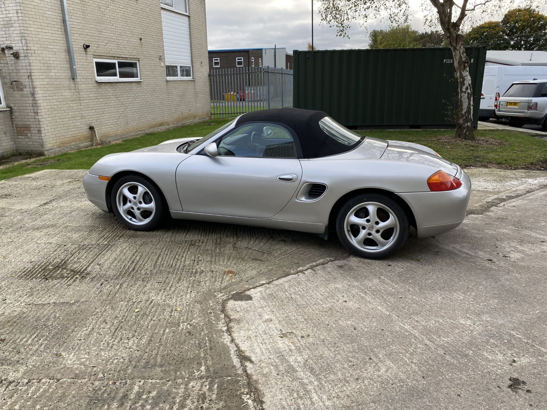 Porsche Boxster 2.5 - Image 10 of 41