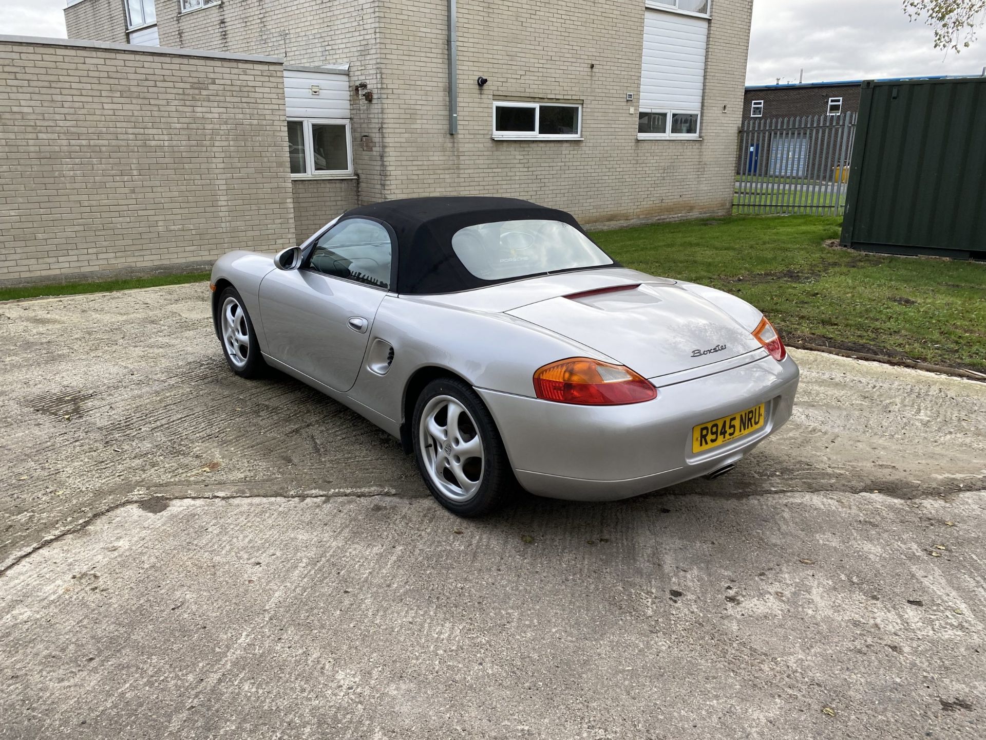 Porsche Boxster 2.5 - Image 9 of 41