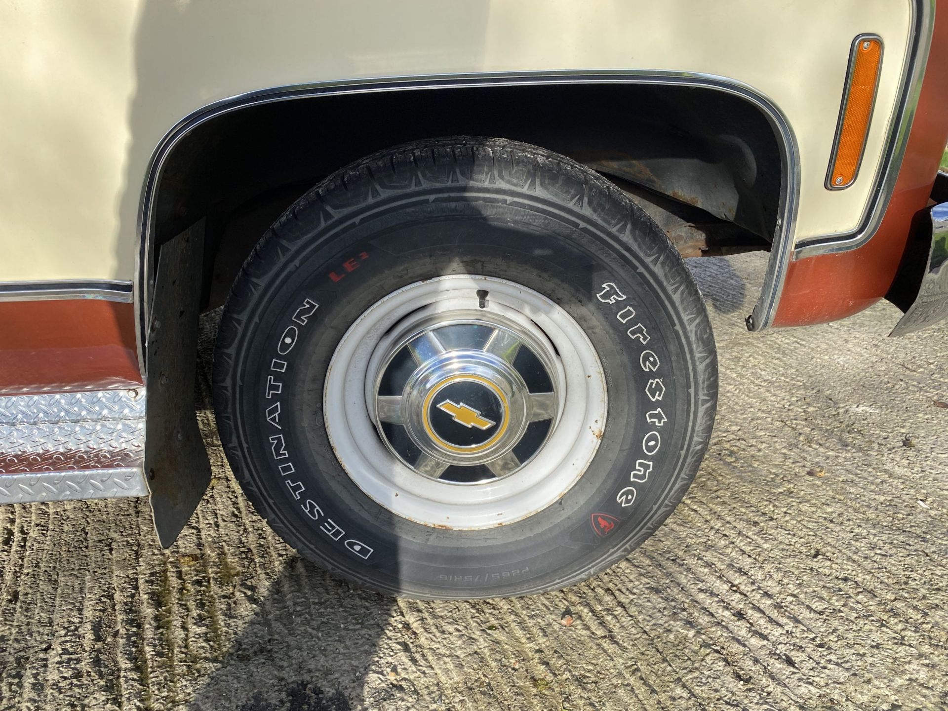 Chevrolet C10 Scottsdale - Image 26 of 51