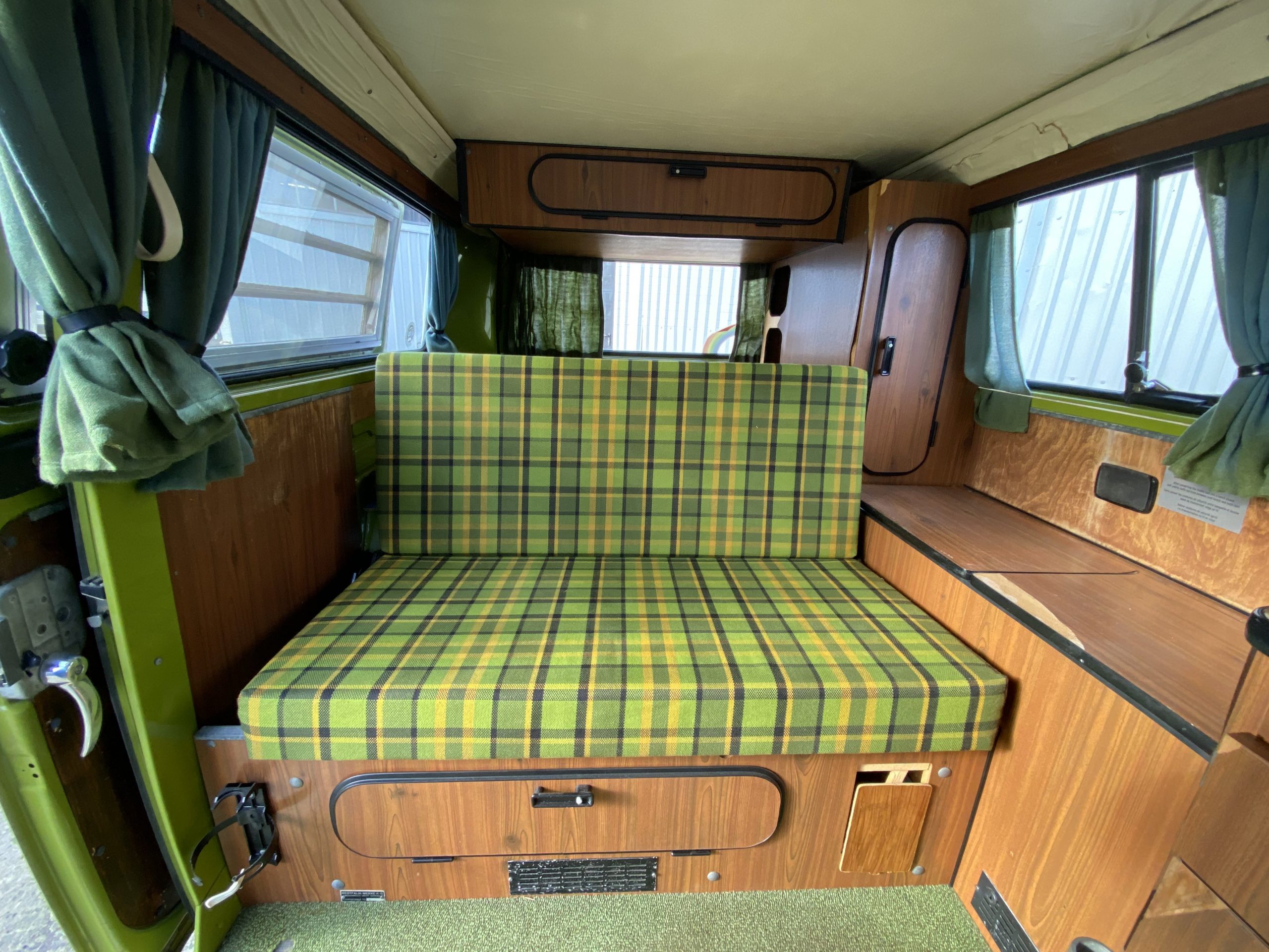 Volkswagen T2 Westfalia Camper - Image 62 of 83