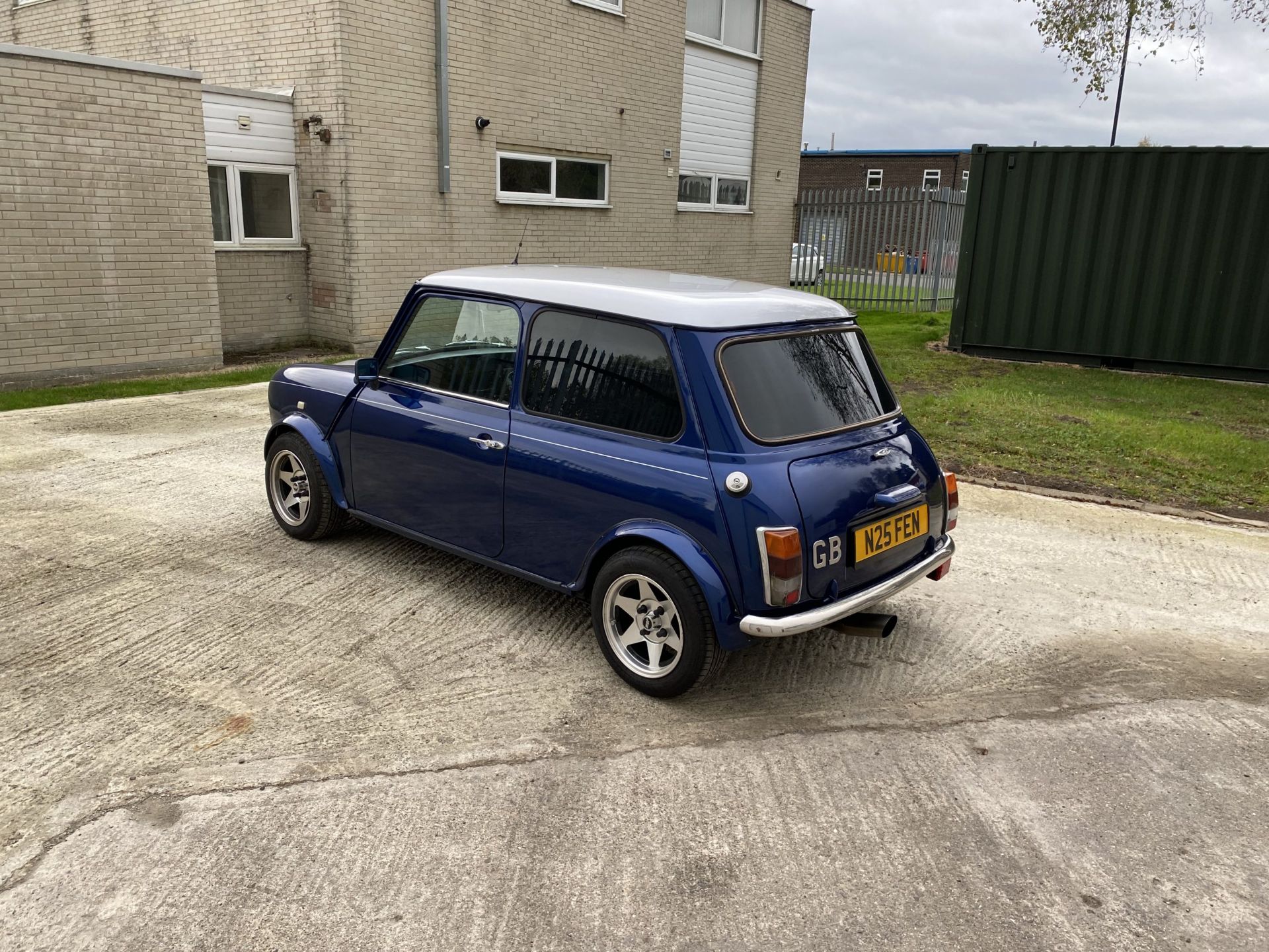 Rover Mini 1.3 Mayfair - Image 4 of 39