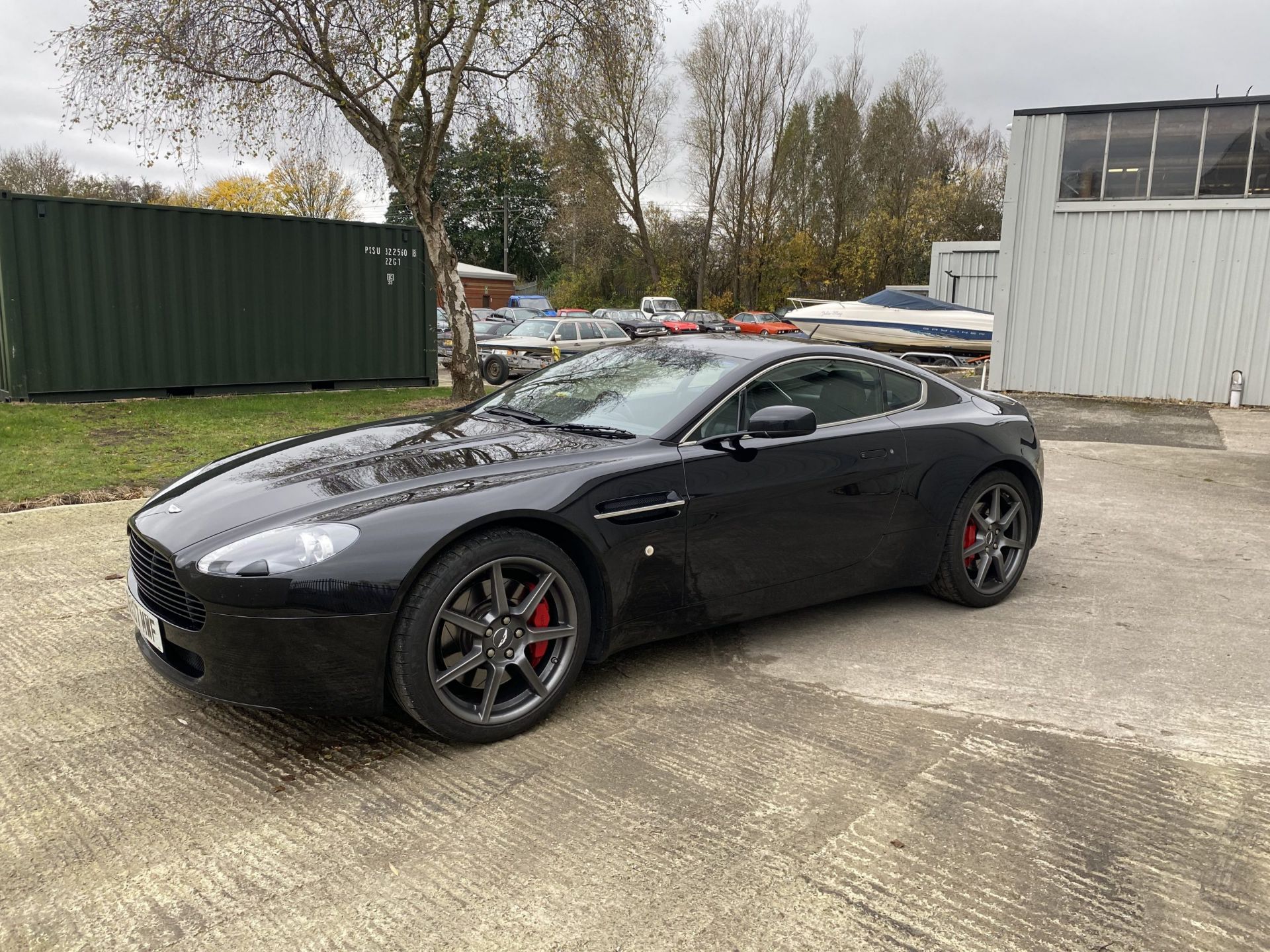 Aston Martin Vantage - Image 12 of 47