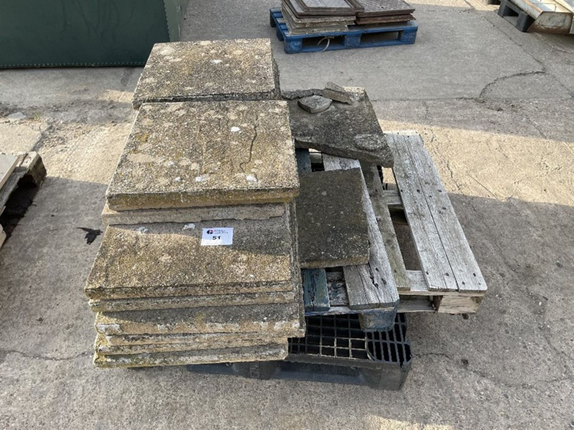 Qty Paving slabs