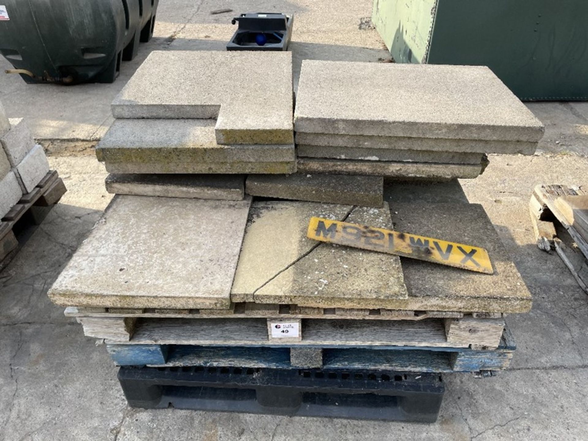 Qty Paving slabs