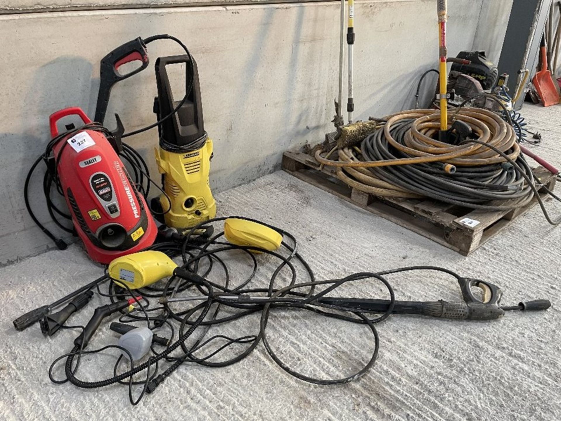 Sealey PW1750 pressure washer & Karcher K2 pressure washer and attachments