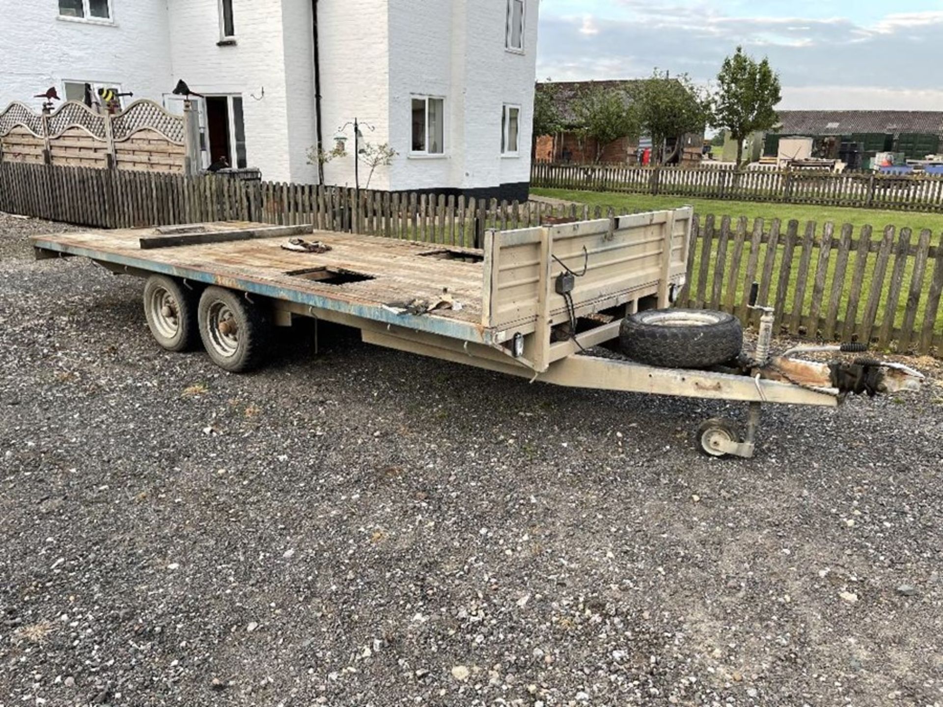 2000 Blueline Trailers flatbed trailer - Image 2 of 4