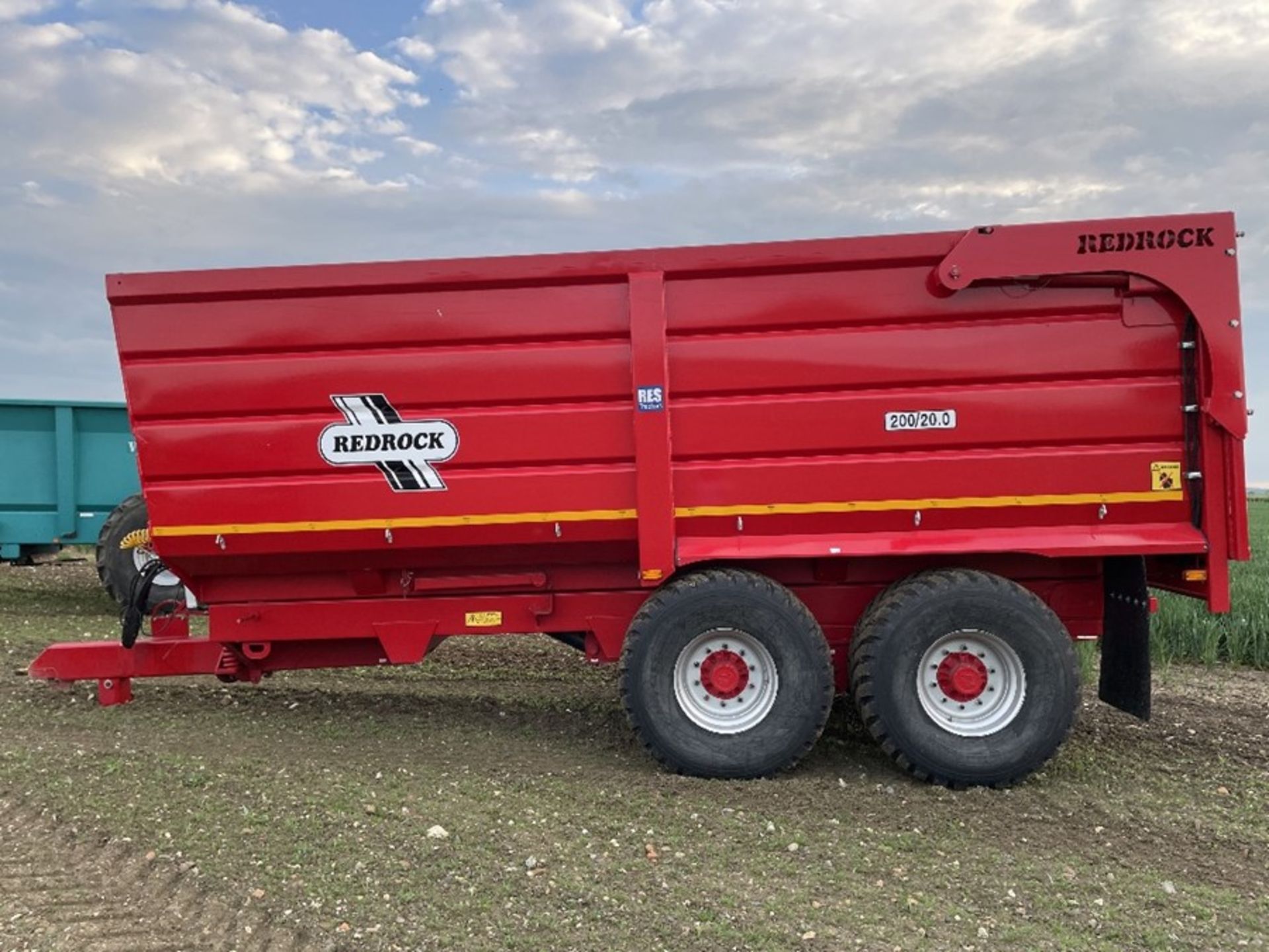 2019 Redrock 200/20.0 grain trailer - Image 8 of 8