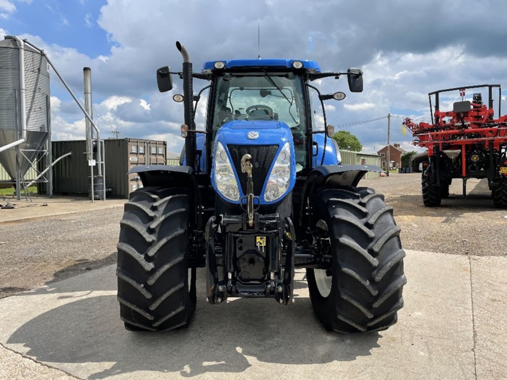 2013 New Holland T7.235 Auto Command - Image 2 of 20