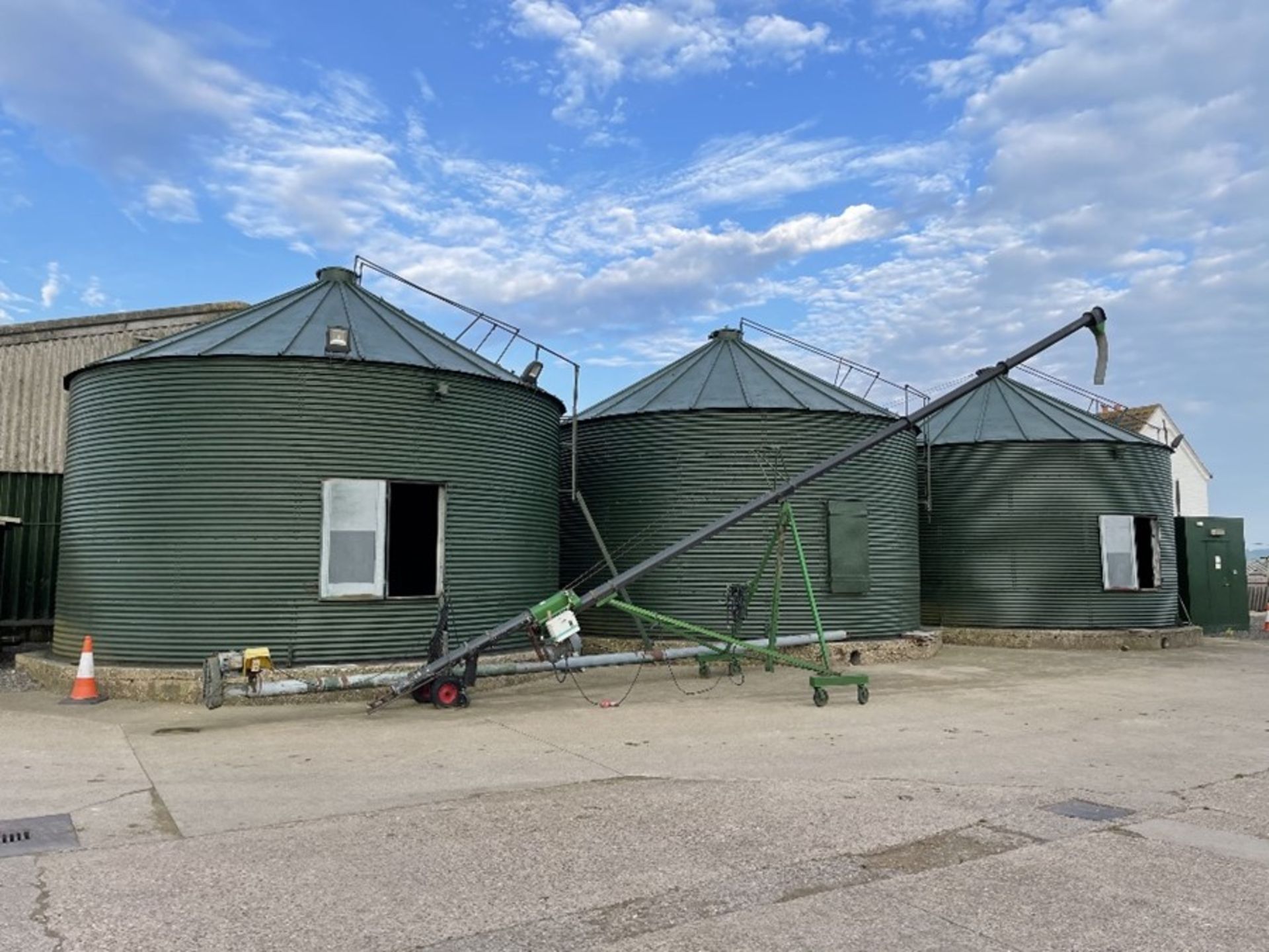 3 x 160 tonne grain bin - Image 3 of 3