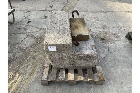 Concrete weight block