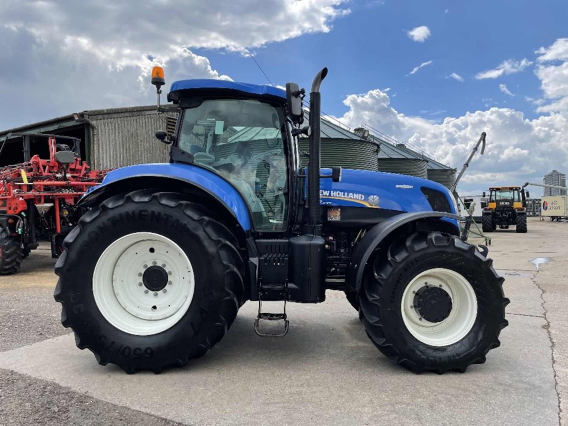 2013 New Holland T7.235 Auto Command - Image 4 of 20