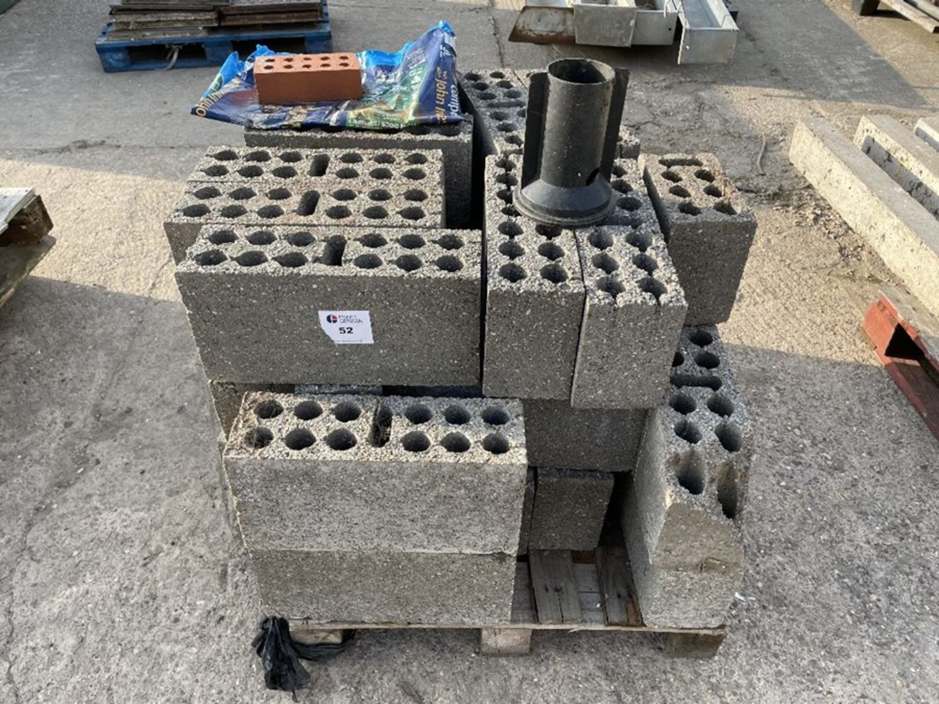 Qty Concrete blocks